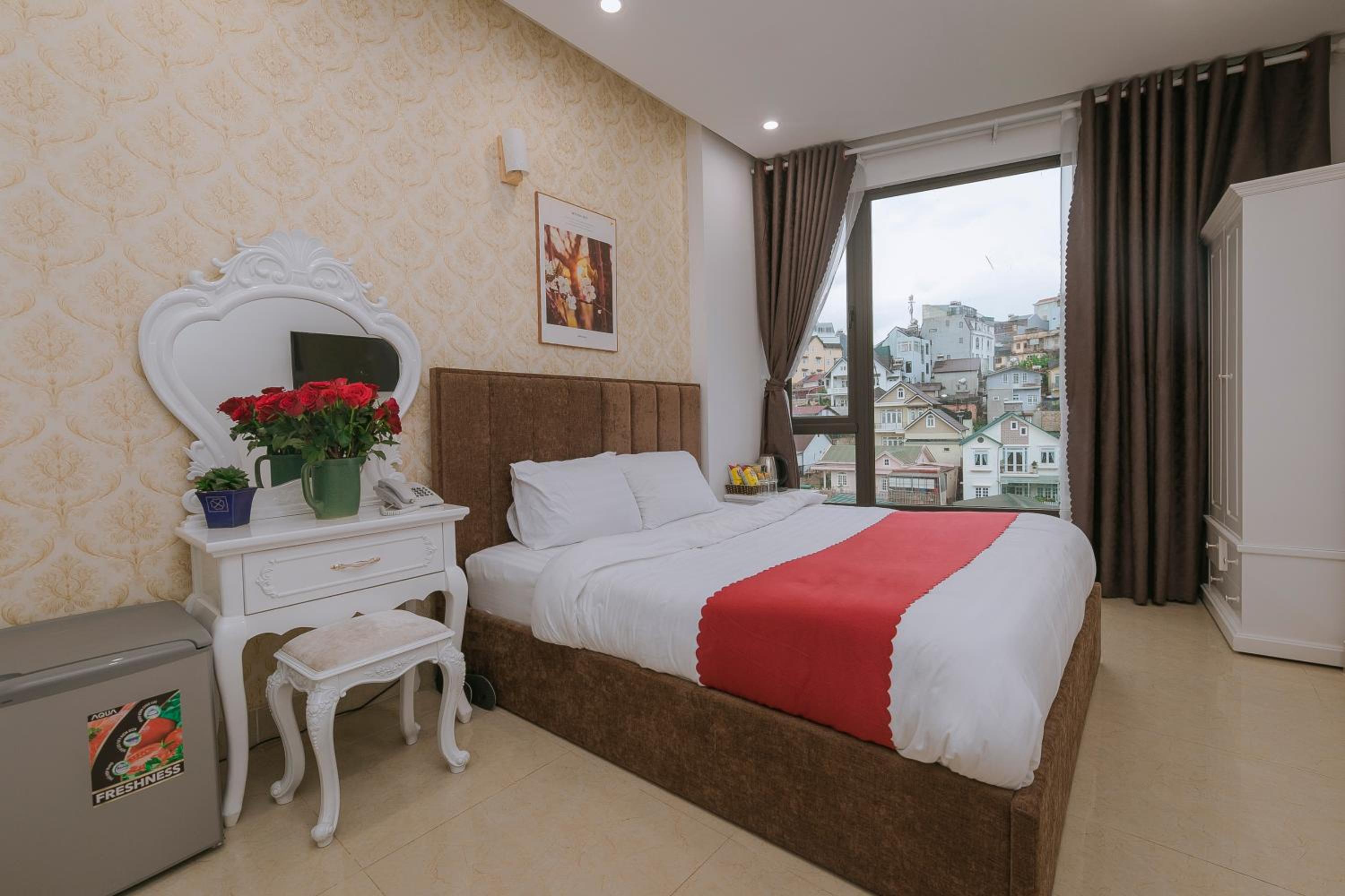 Ngàn Phố Studio & Love Hotel