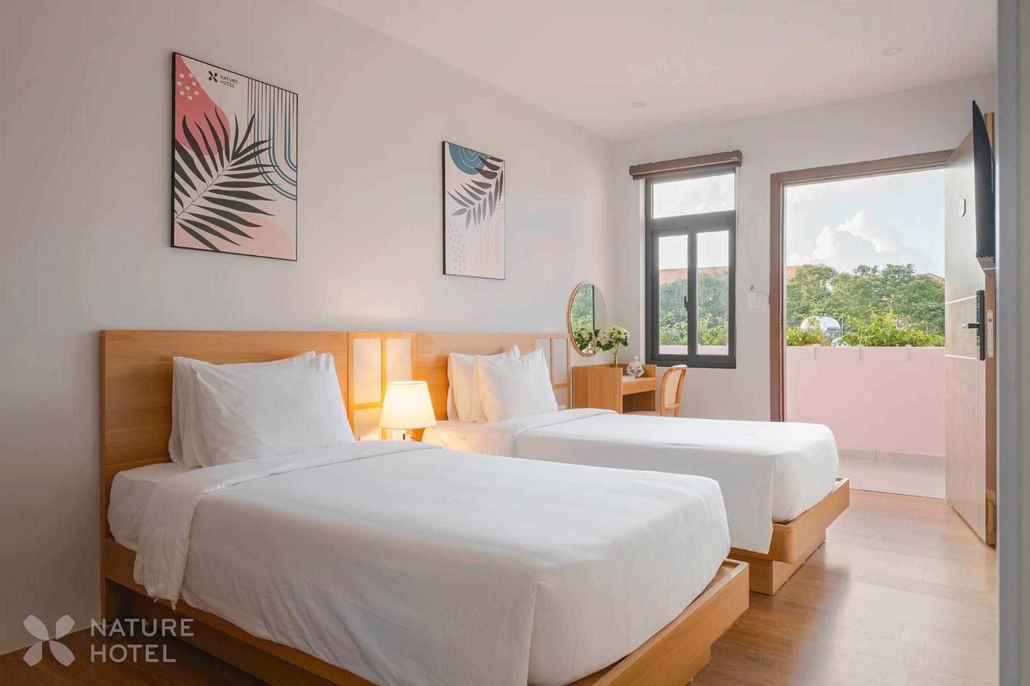 Nature Hotel - Le Hong Phong