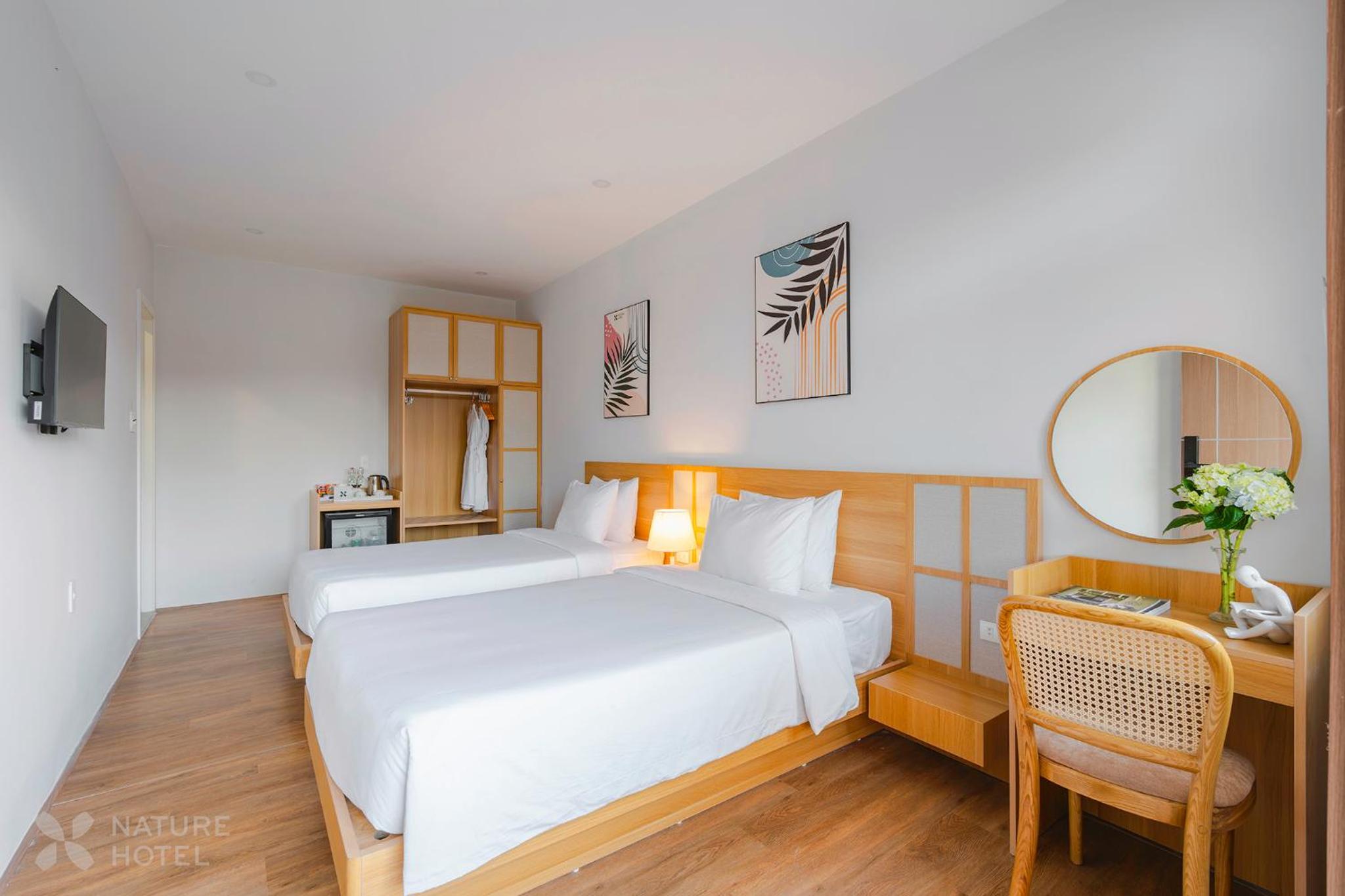 Nature Hotel - Le Hong Phong