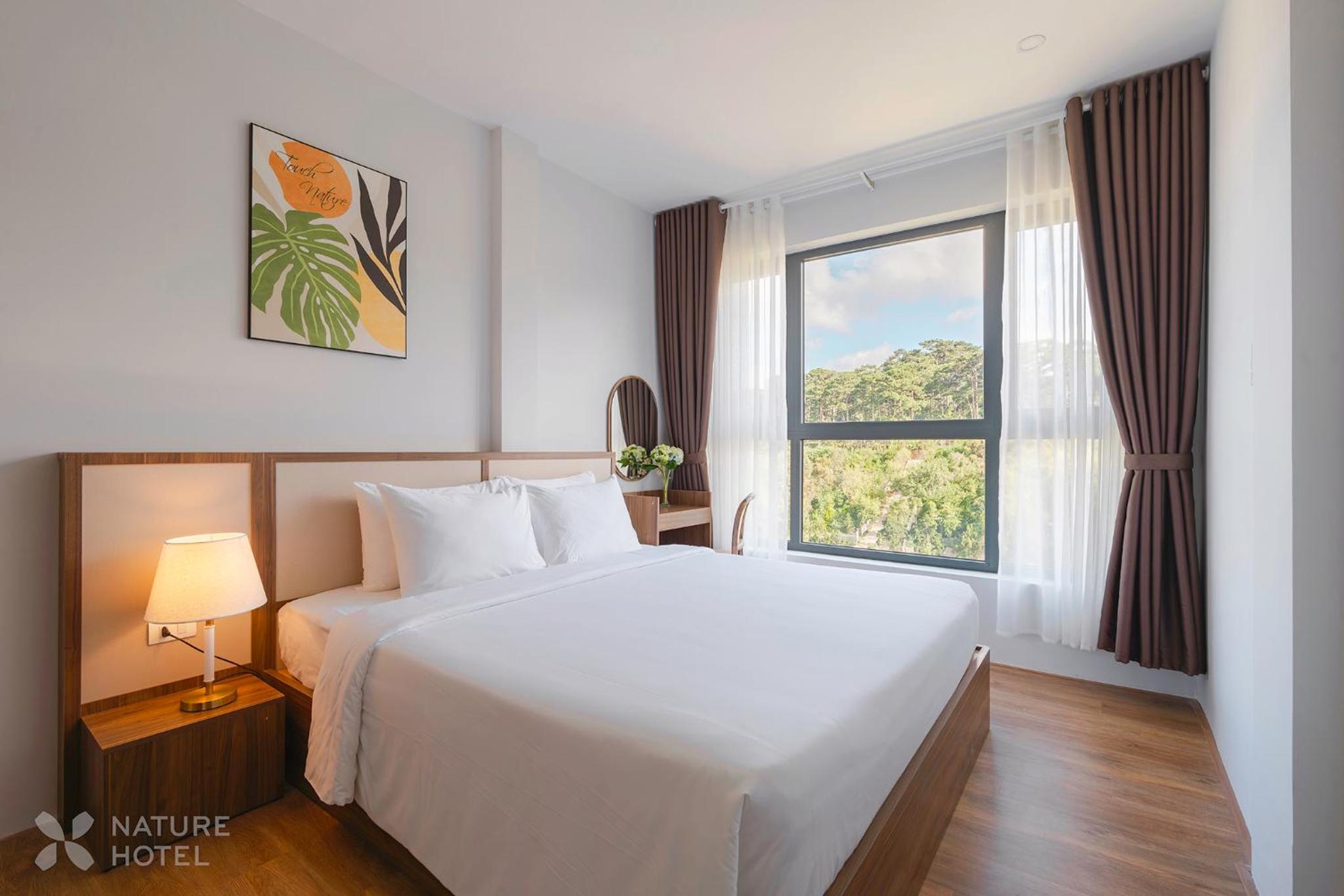 Nature Hotel - Le Hong Phong