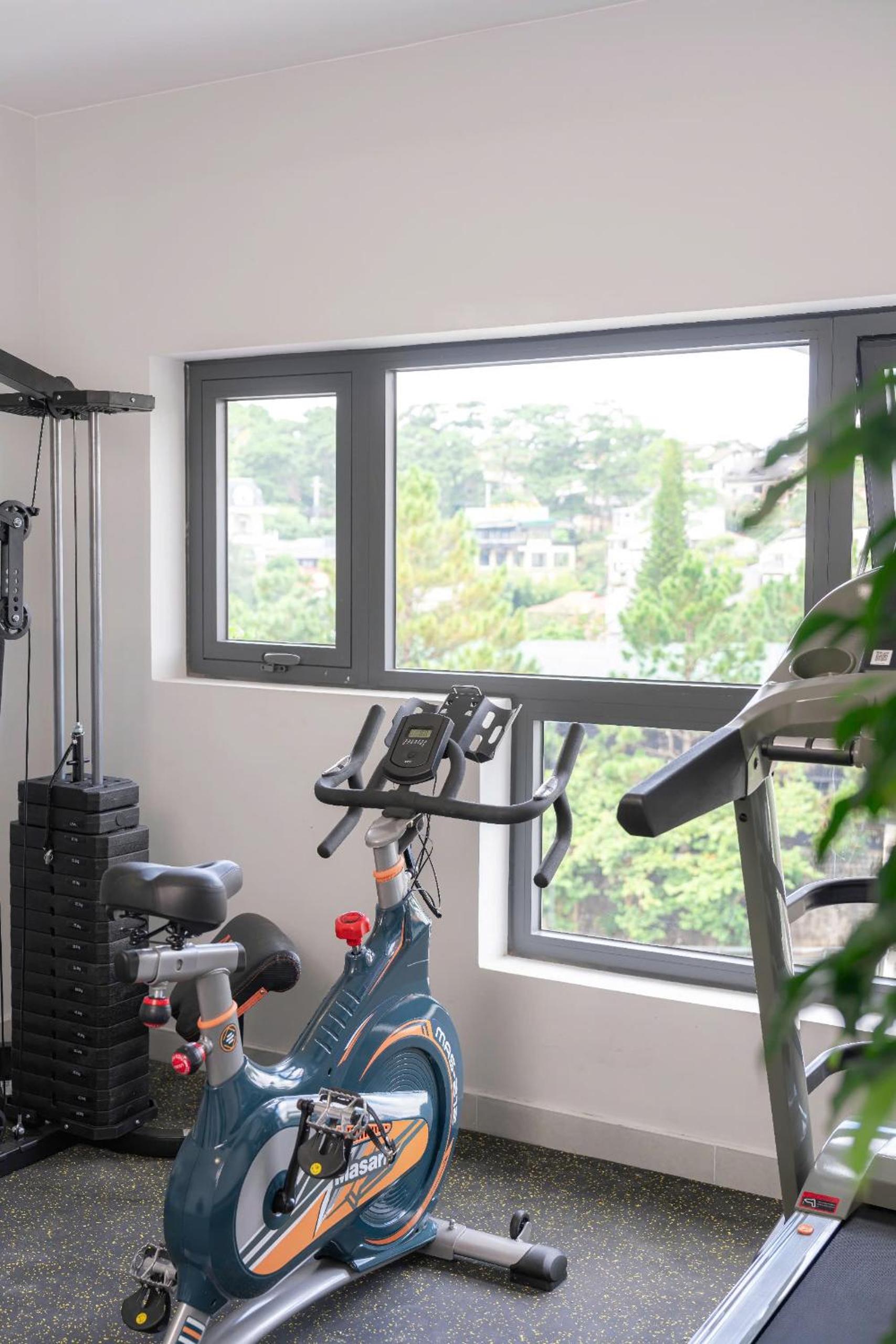 Nature Hotel - Le Hong Phong