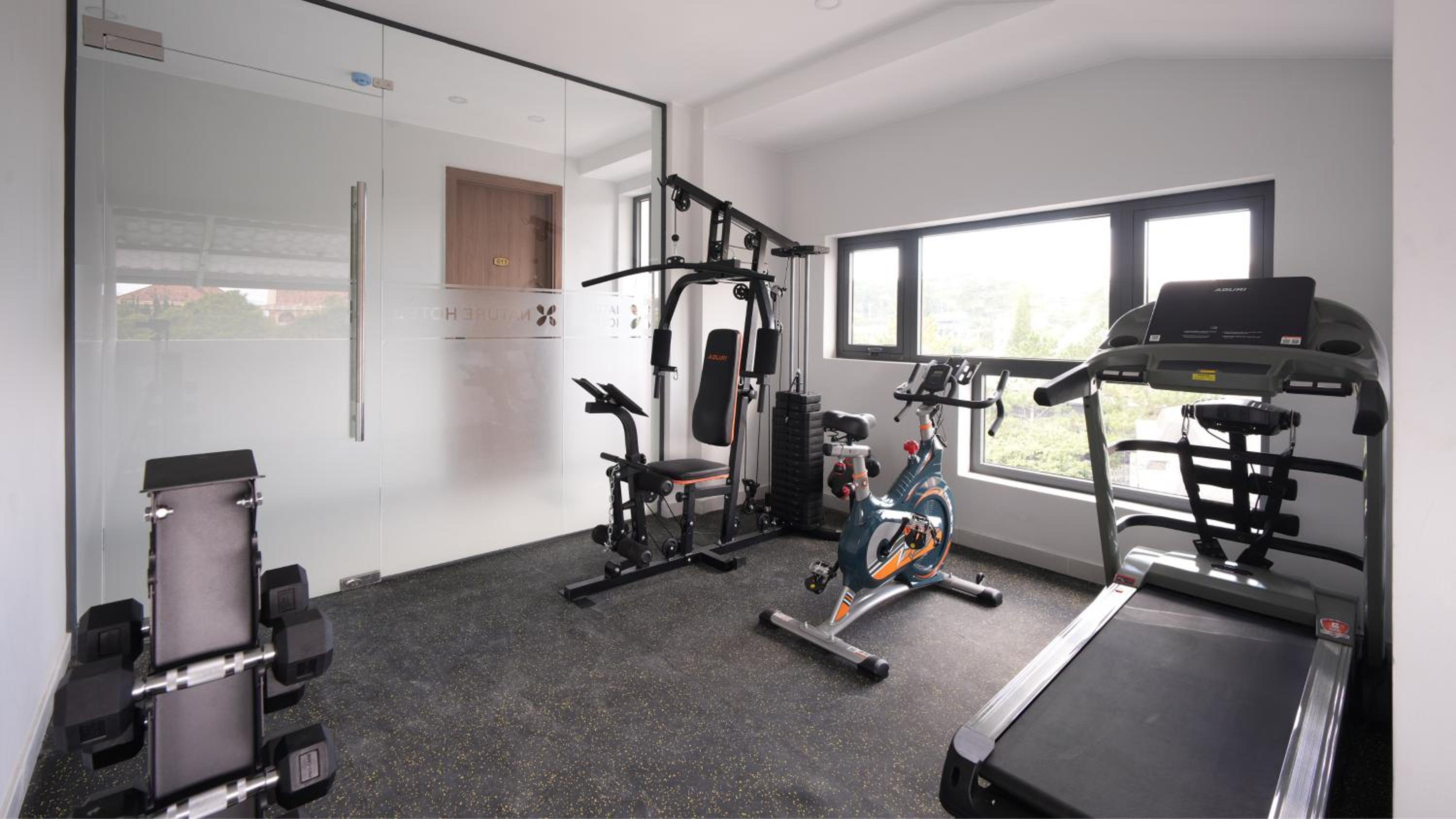 Nature Hotel - Le Hong Phong