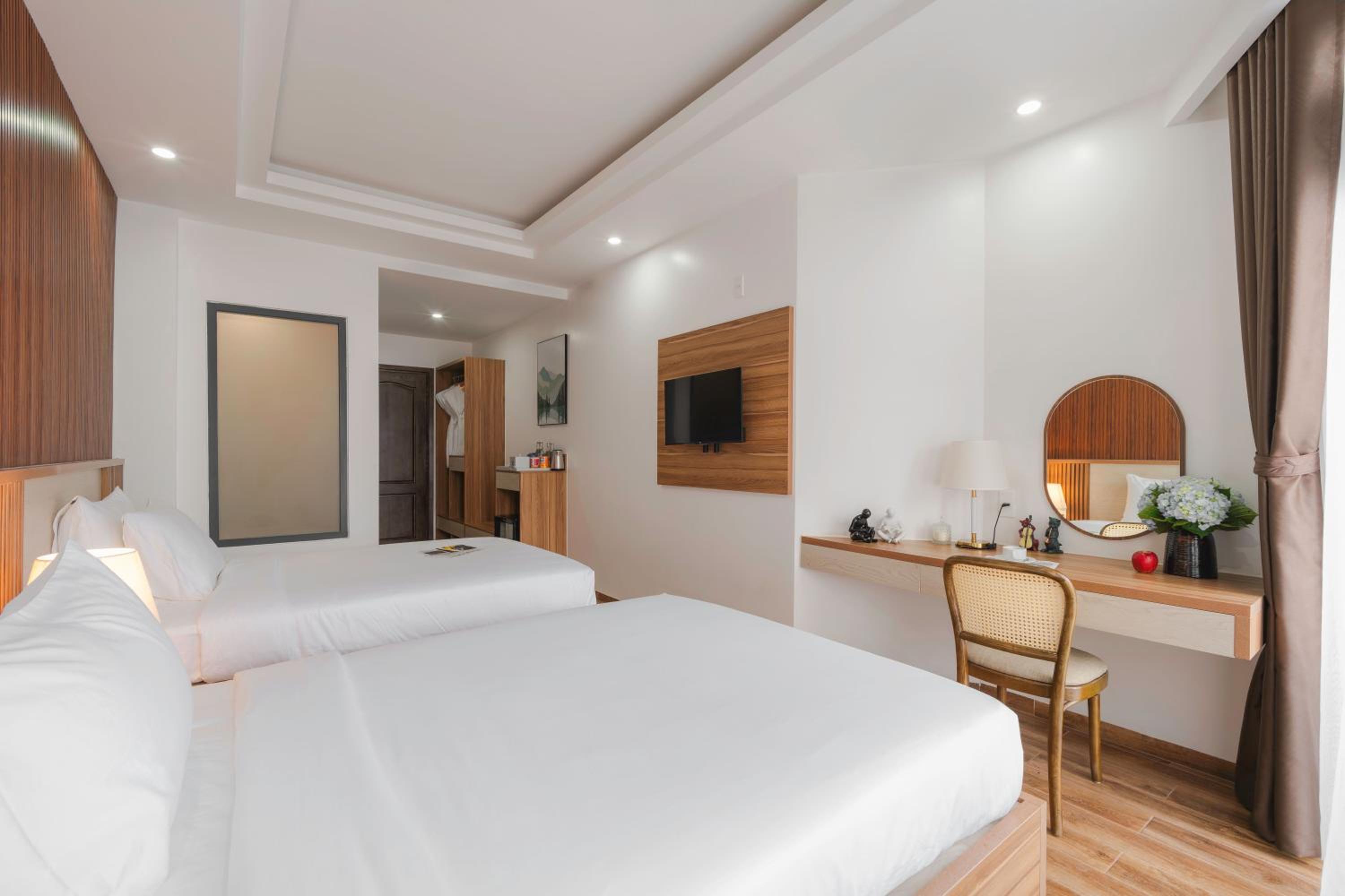 Nature Hotel - Nam Ky Khoi Nghia