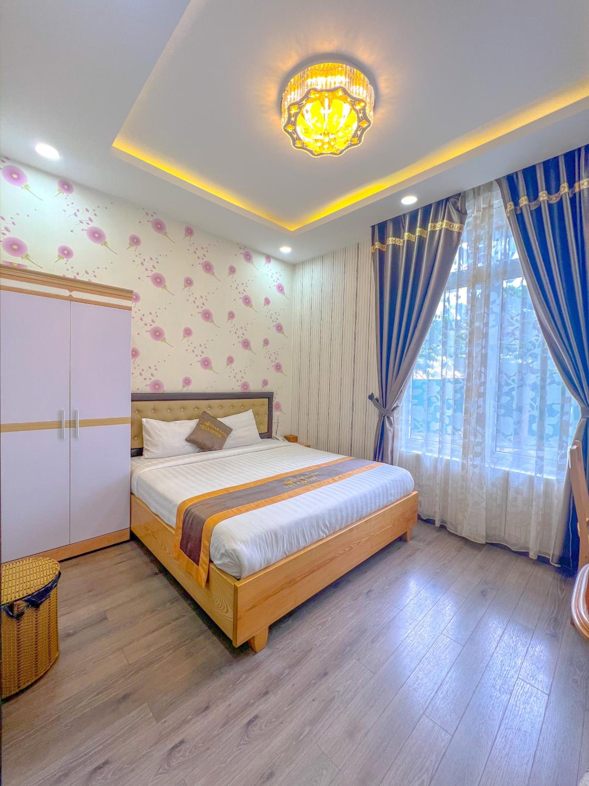 Sugar Land Villa Hotel