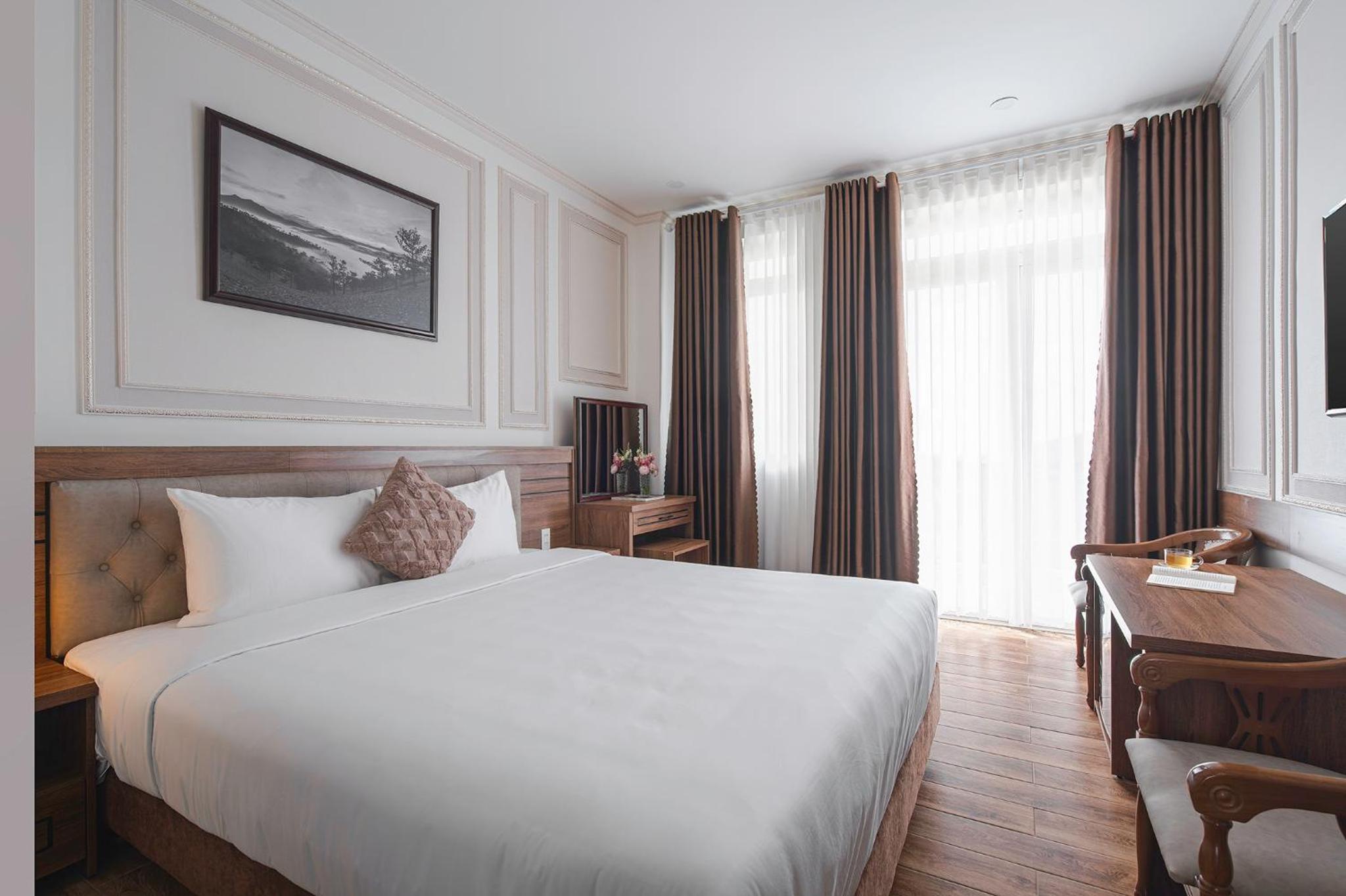 Dalat Roof Hotel