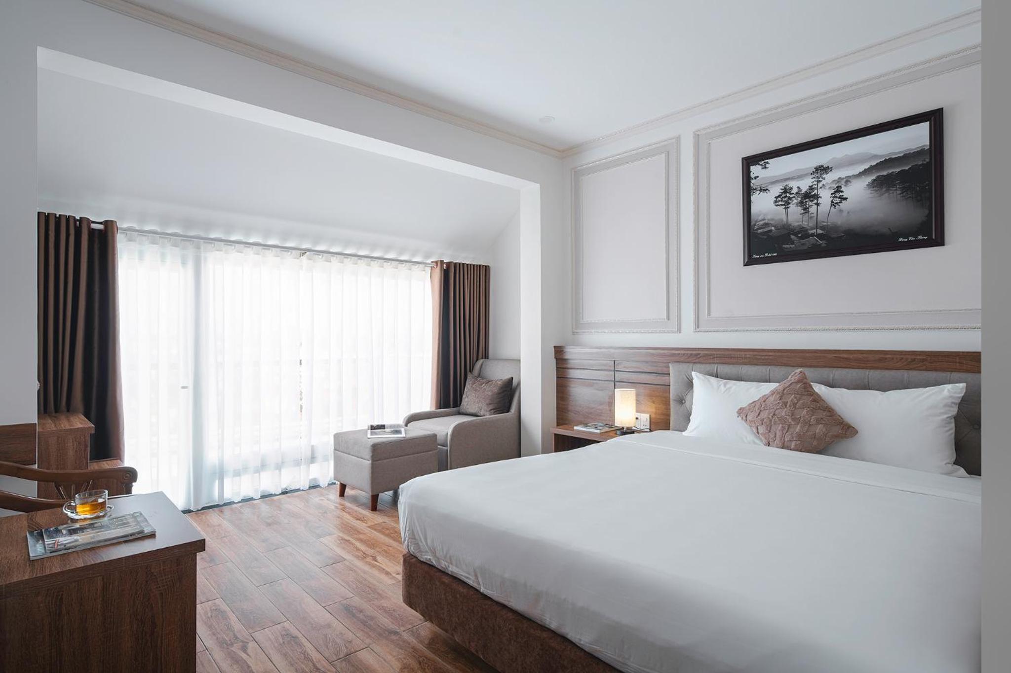 Dalat Roof Hotel