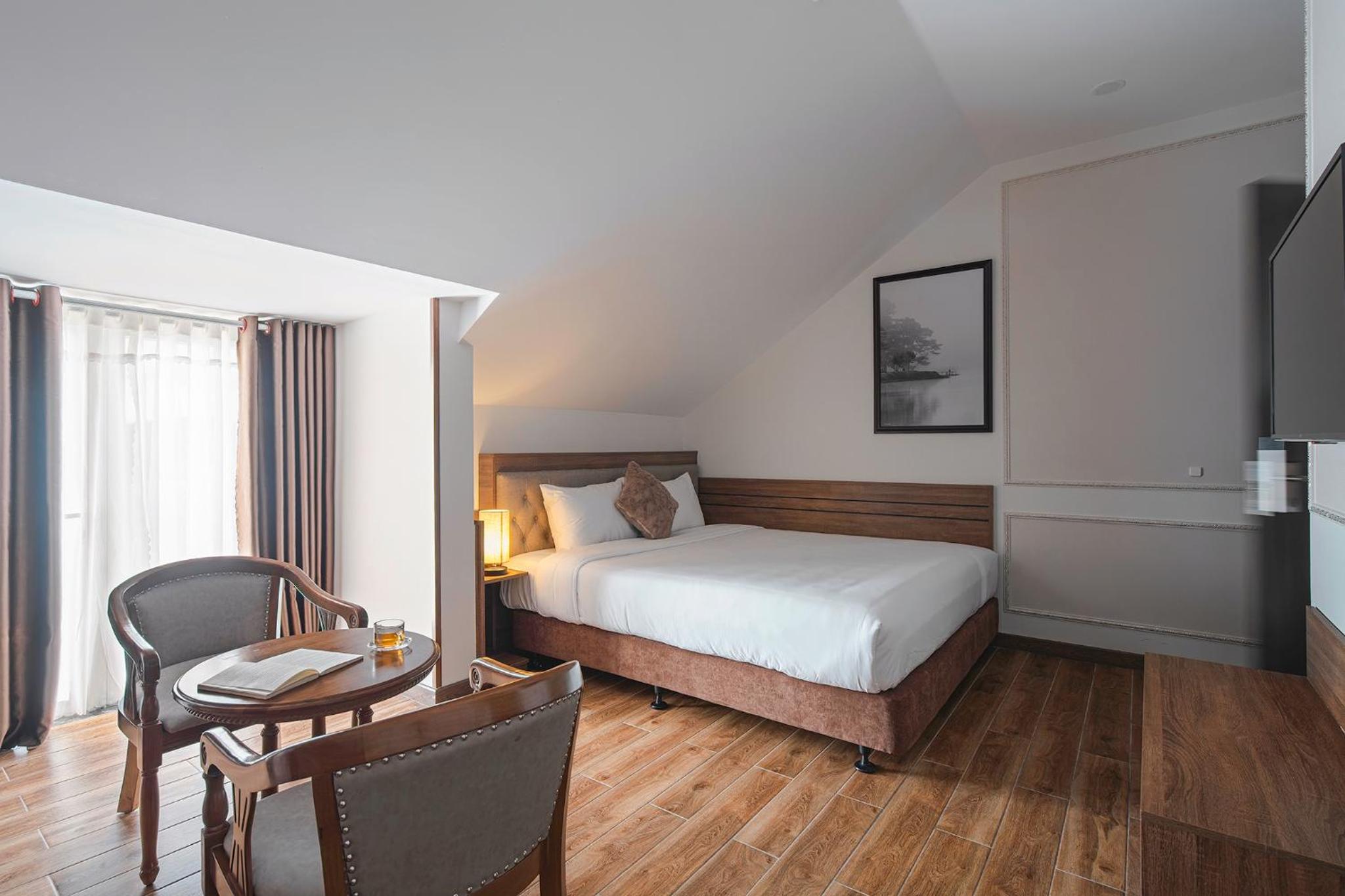 Dalat Roof Hotel