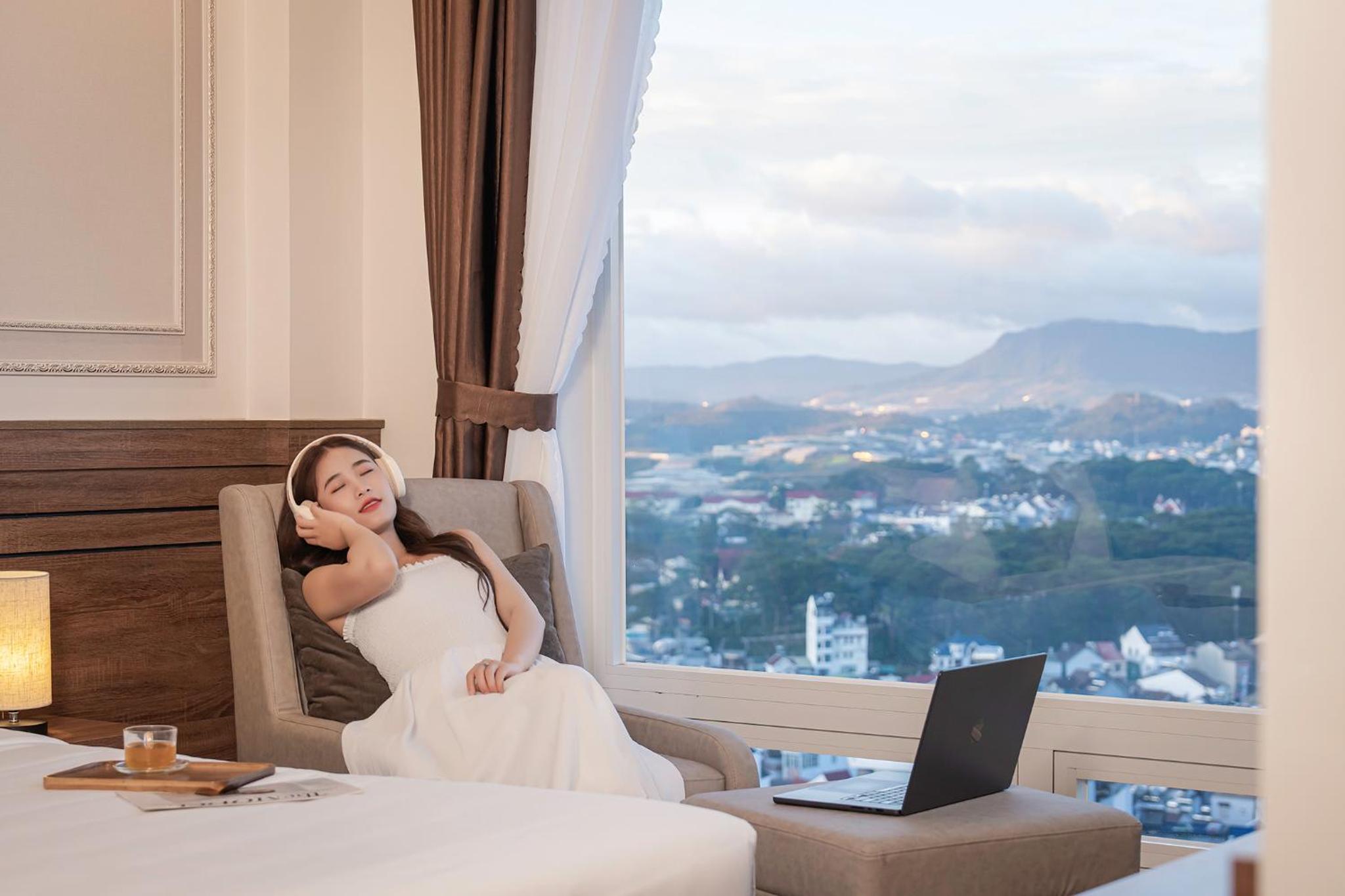 Dalat Roof Hotel