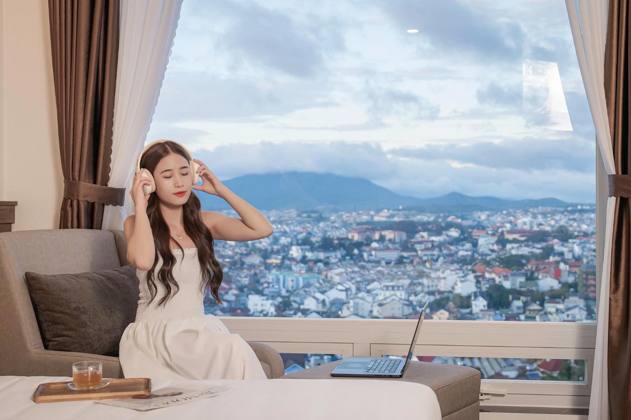 Dalat Roof Hotel