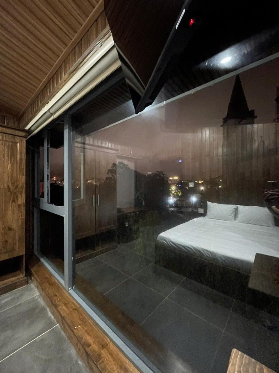 D View Apartment