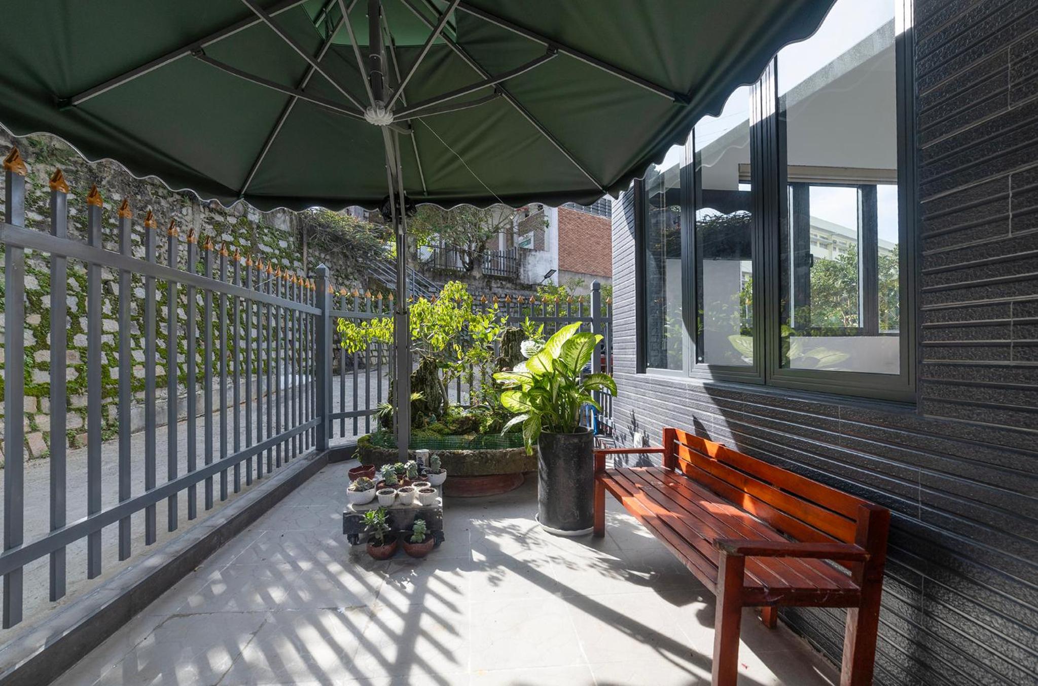 D View Apartment