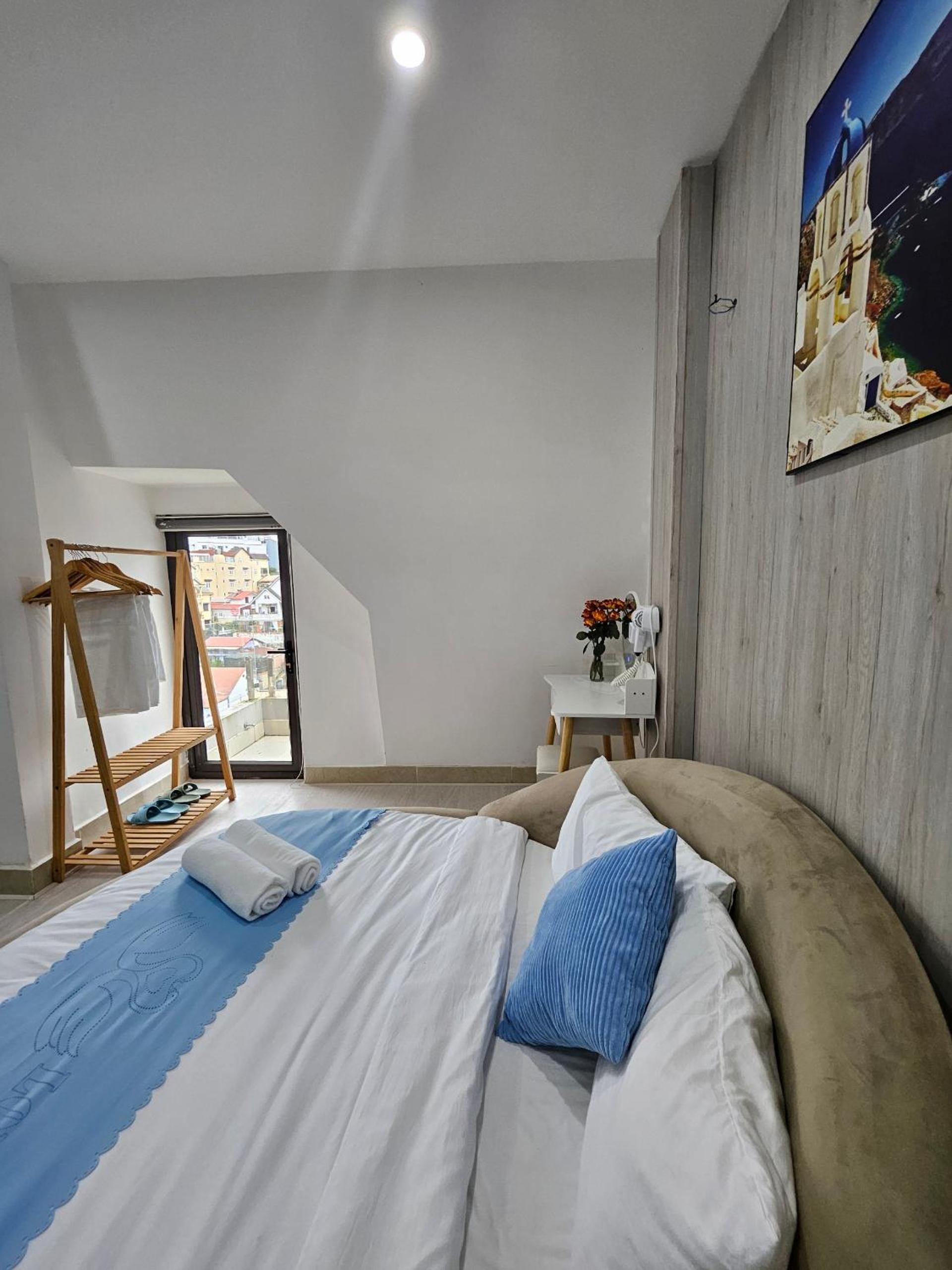 Ngàn Phố Studio & Love Hotel