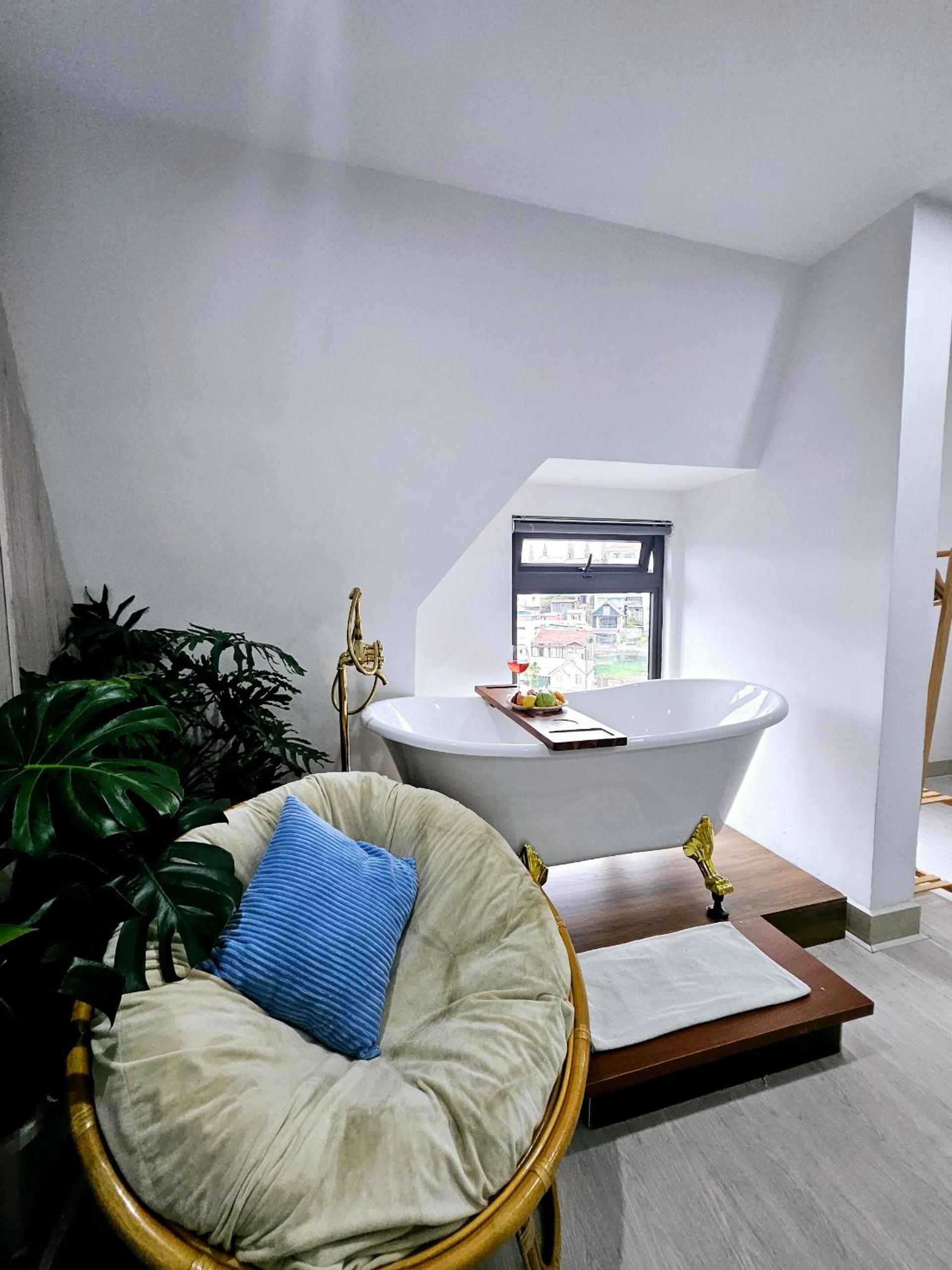 Ngàn Phố Studio & Love Hotel