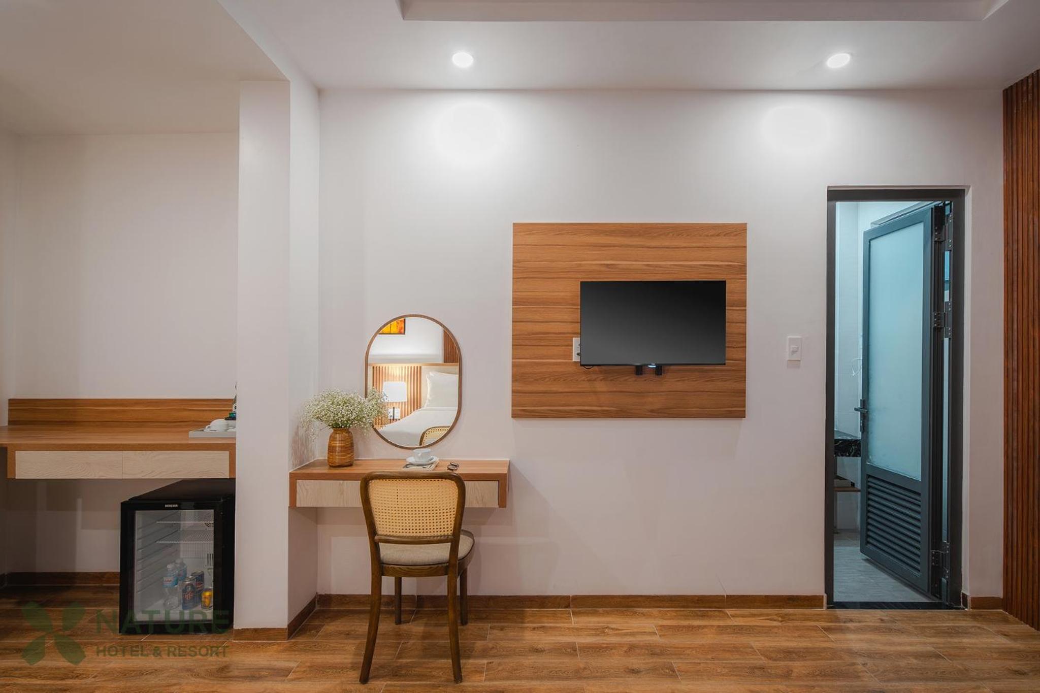 Nature Hotel - Nam Ky Khoi Nghia