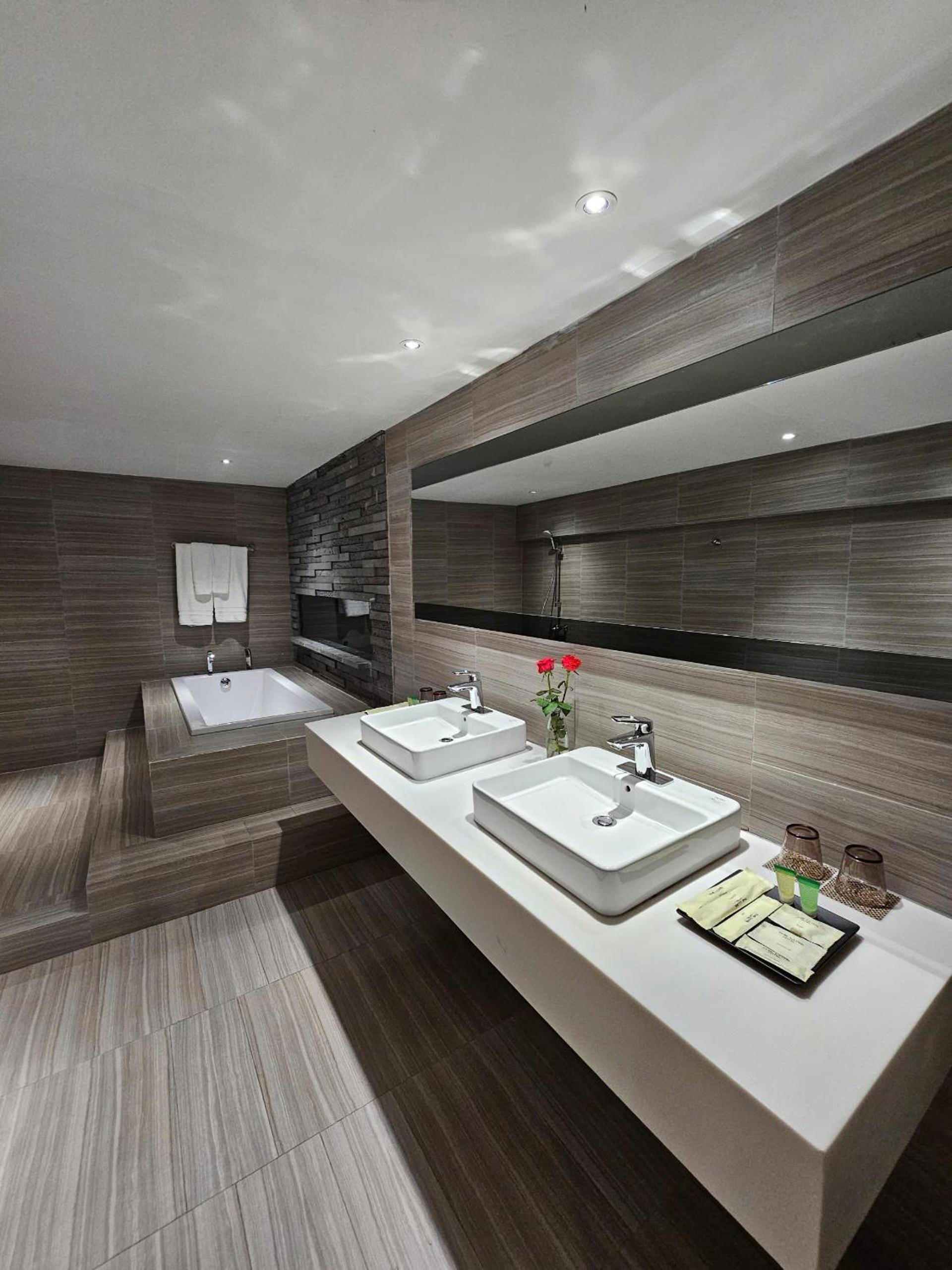 The Luxe Da Lat