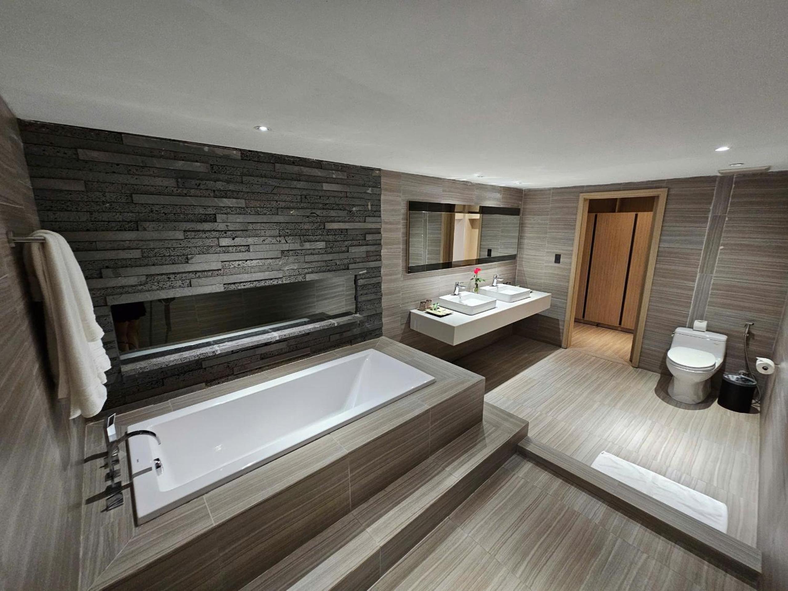 The Luxe Da Lat
