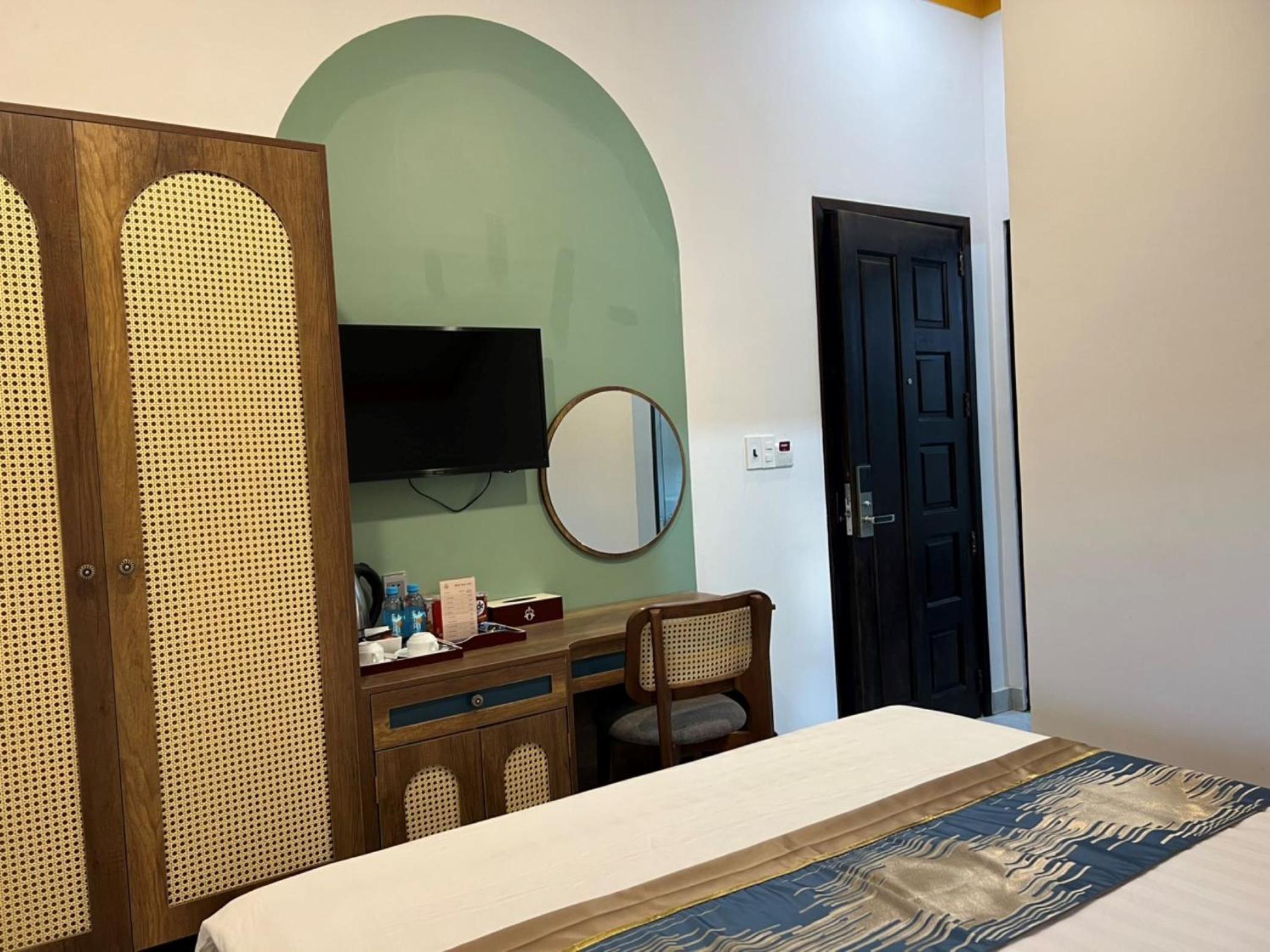 ORCHID Hotel
