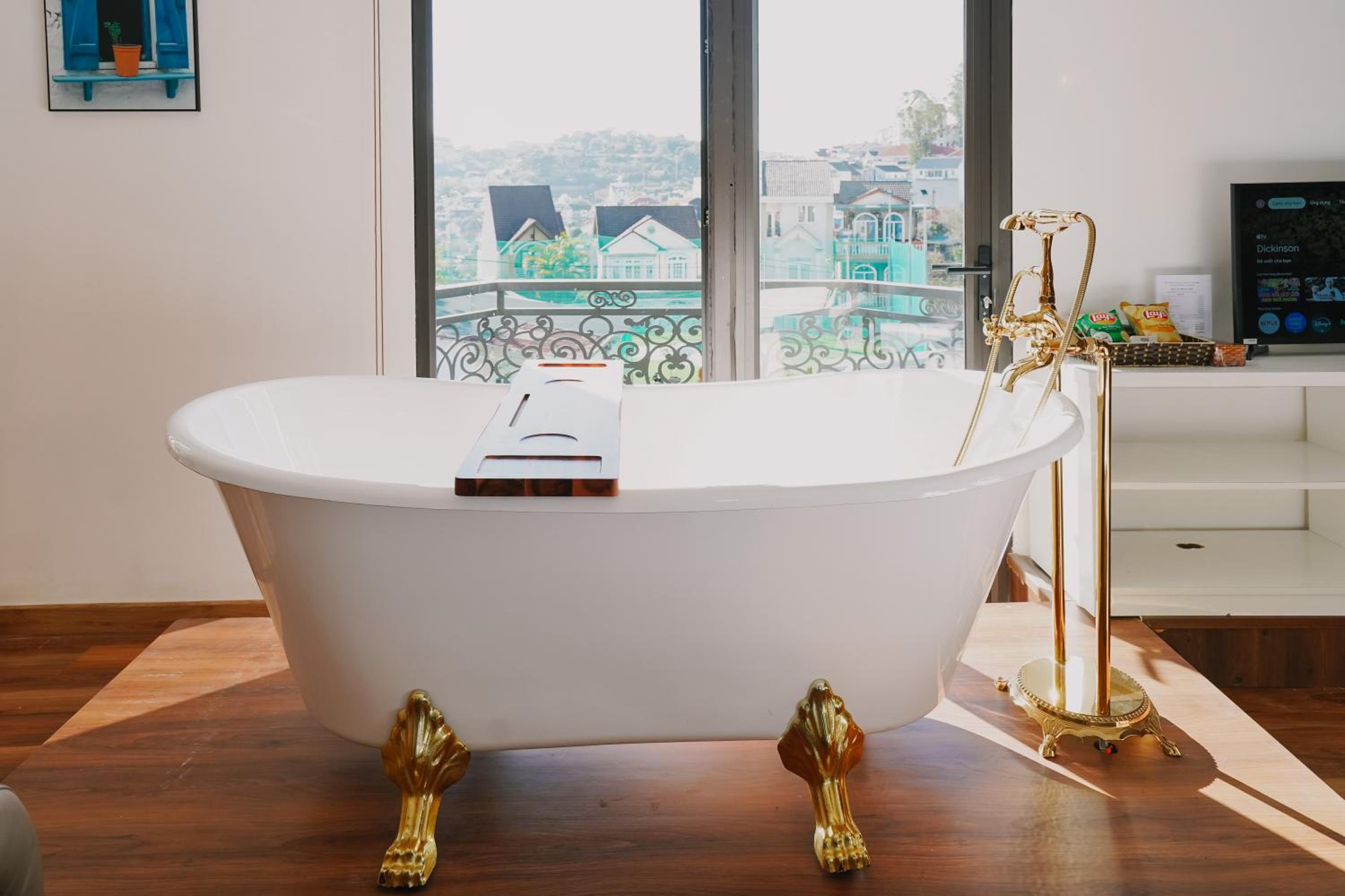Ngàn Phố Studio & Love Hotel