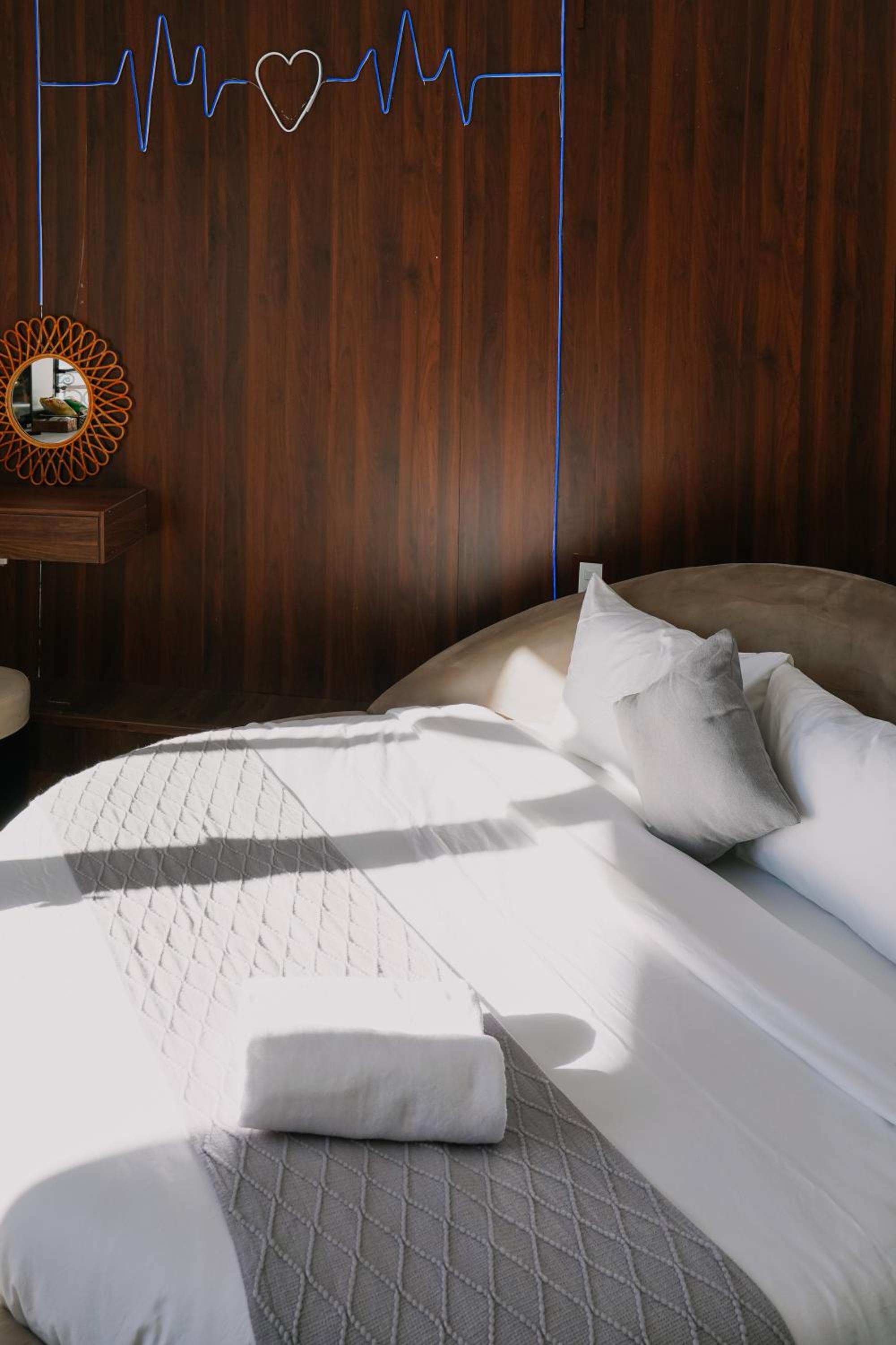 Ngàn Phố Studio & Love Hotel