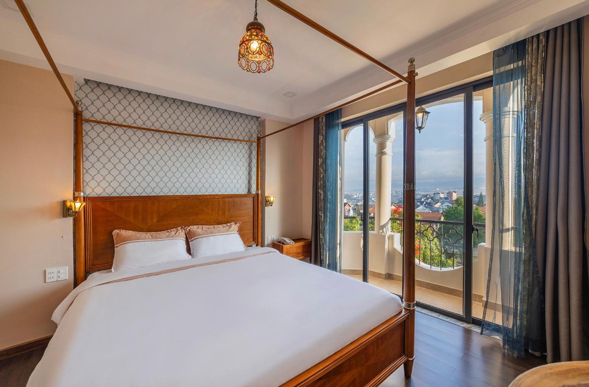 Guava Hill Boutique Hotel