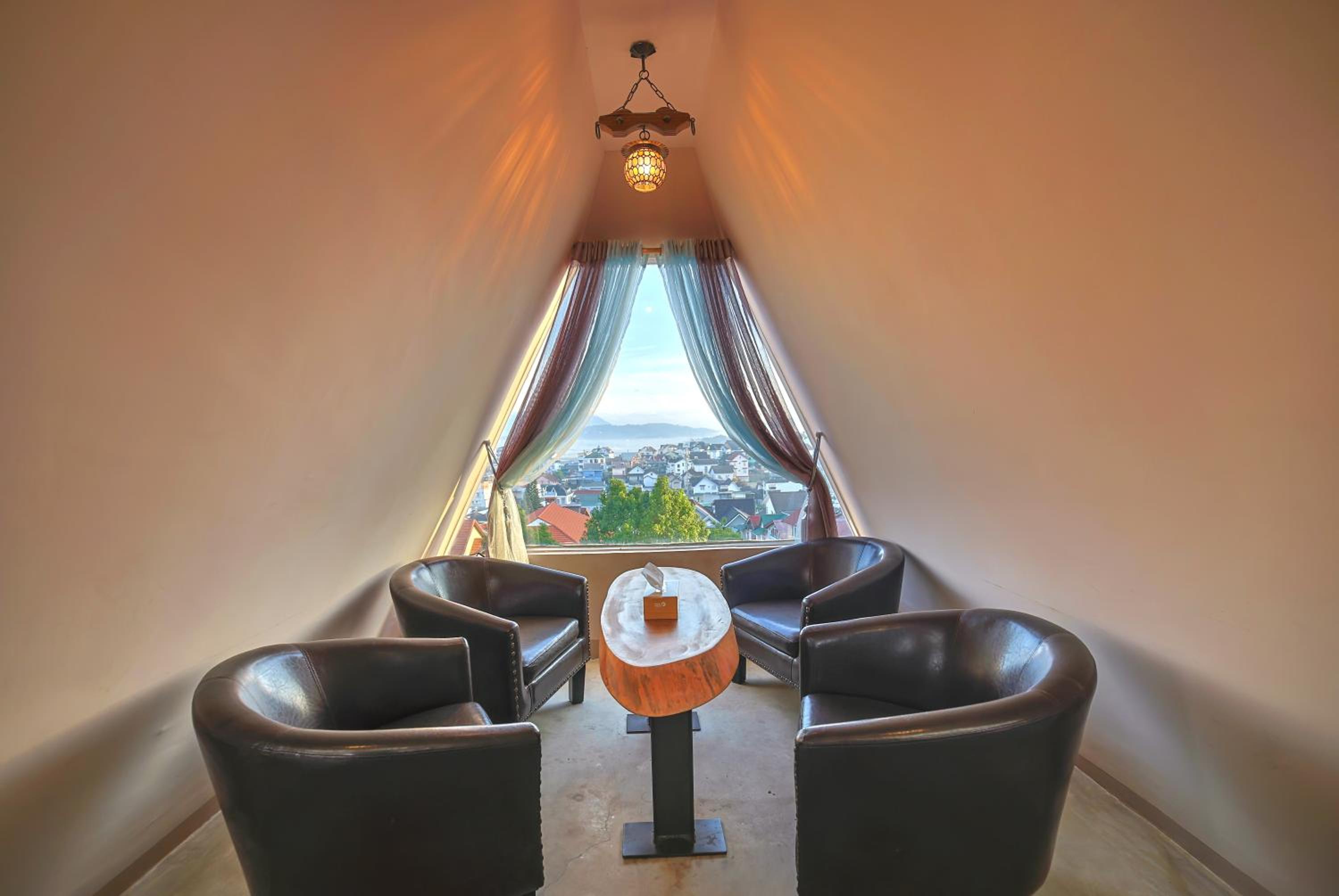 Guava Hill Boutique Hotel