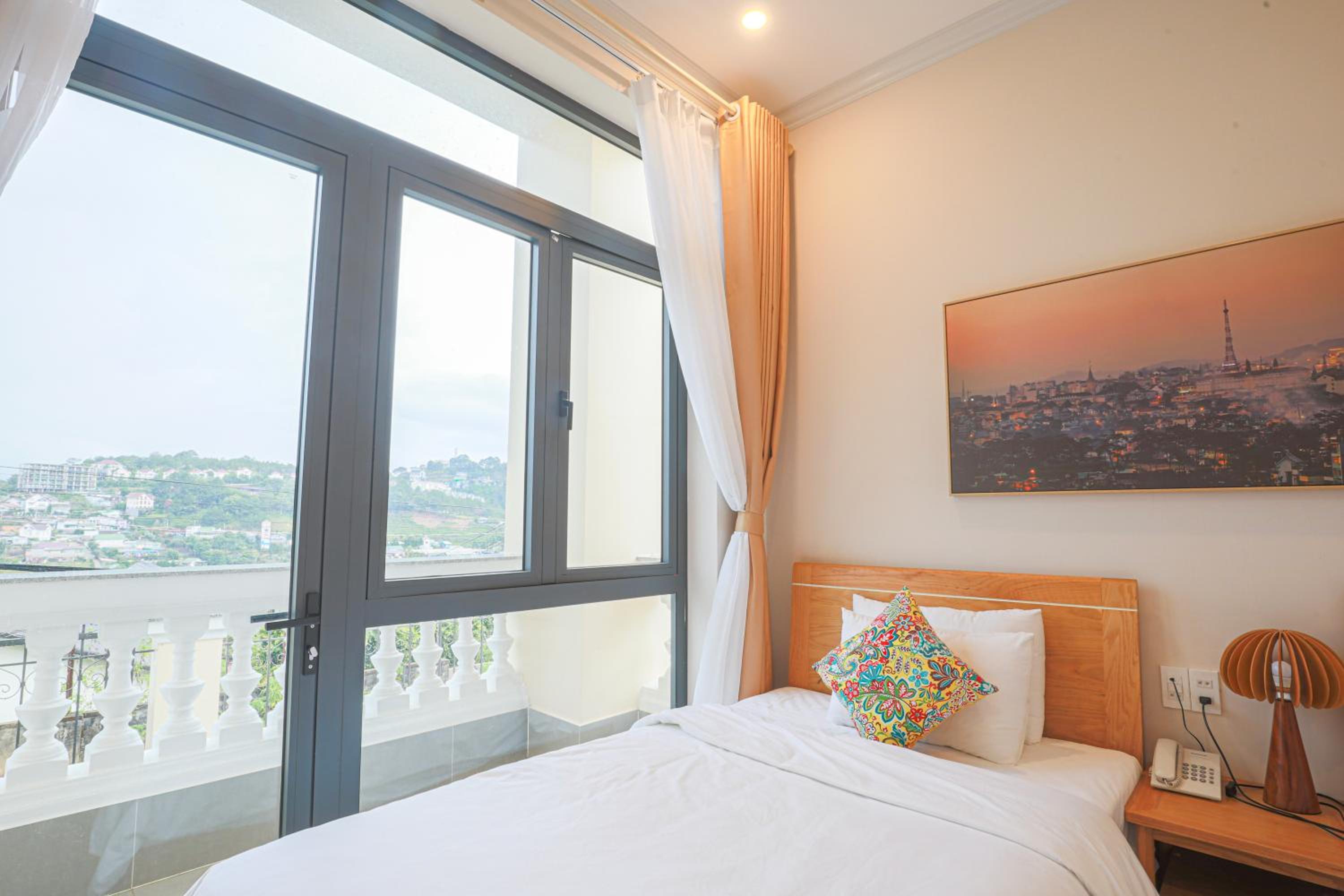 Cerasoi Boutique Dalat Hotel