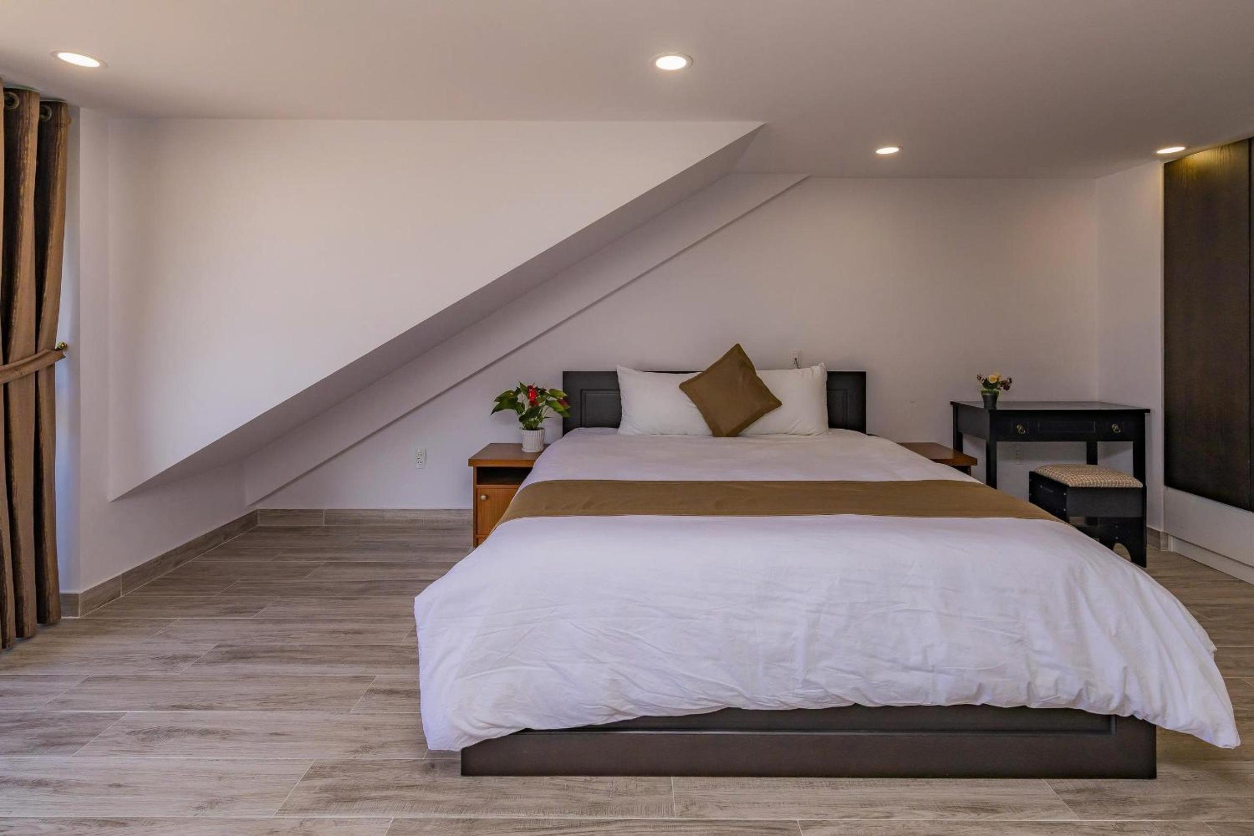 Khanh Uyen 1 Hotel