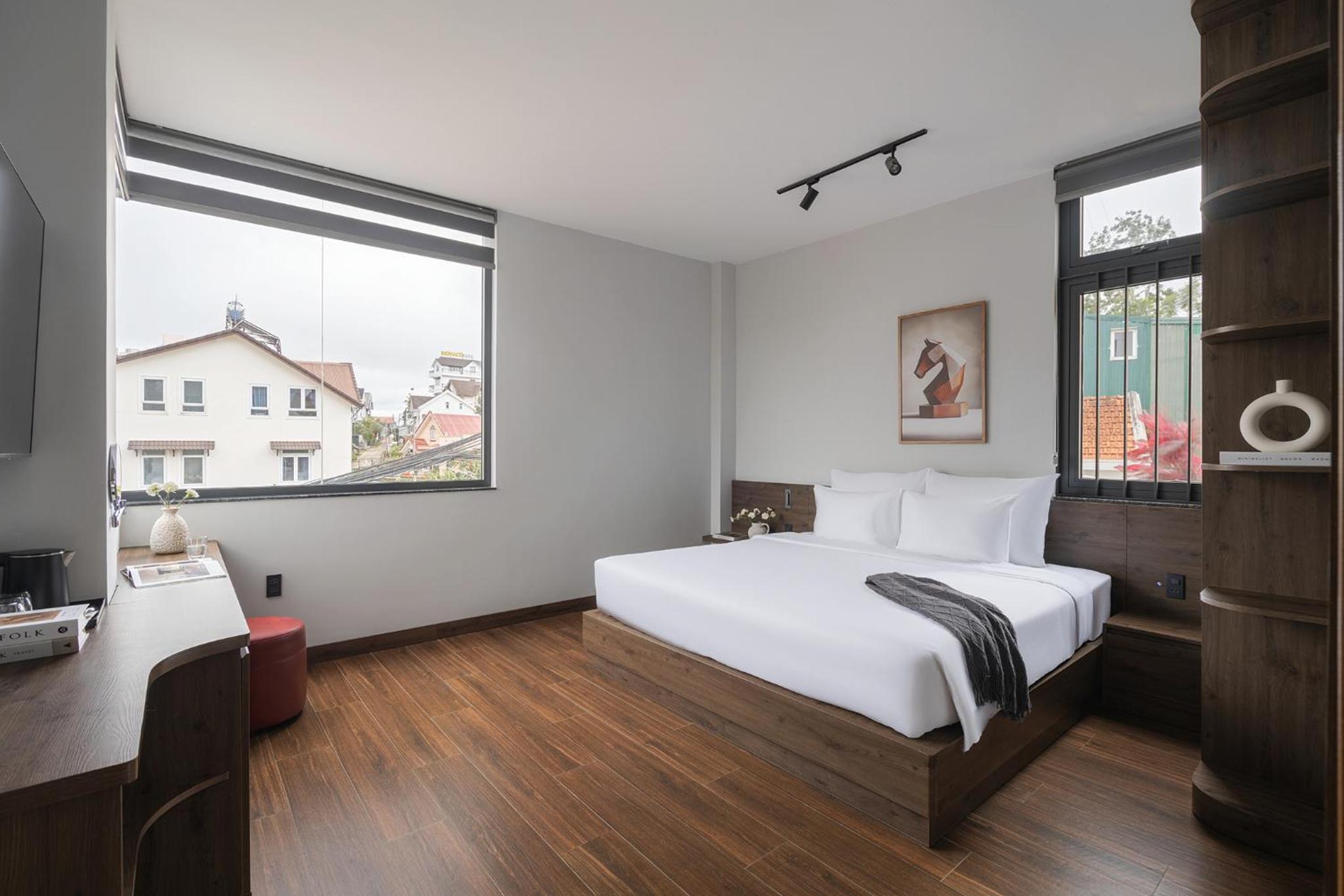 Scenery Hotel DaLat