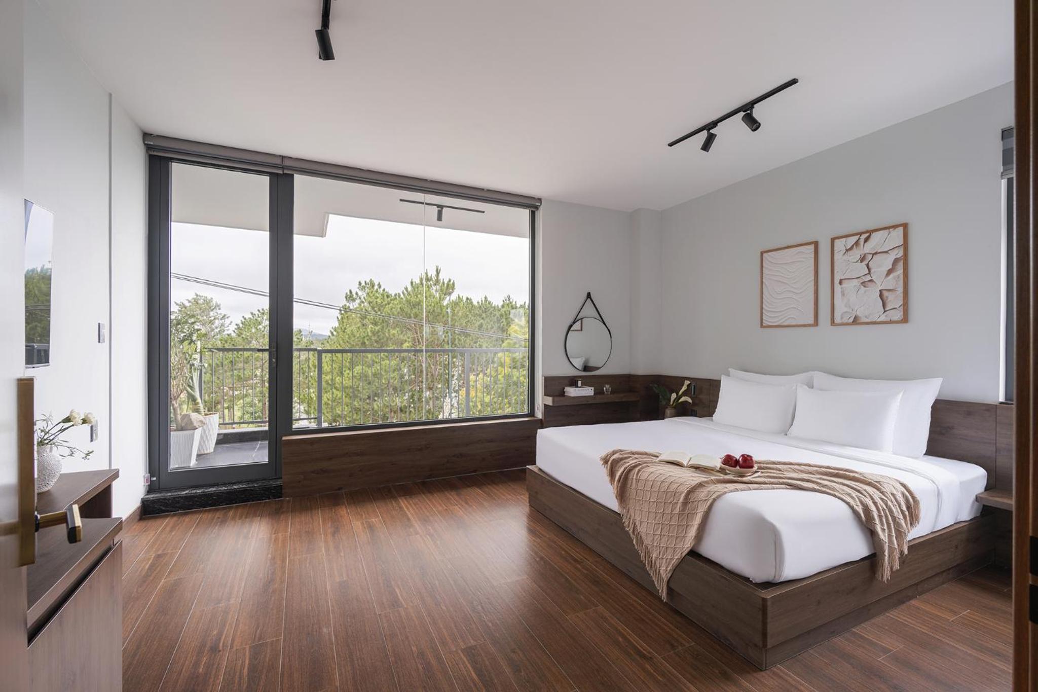 Scenery Hotel DaLat