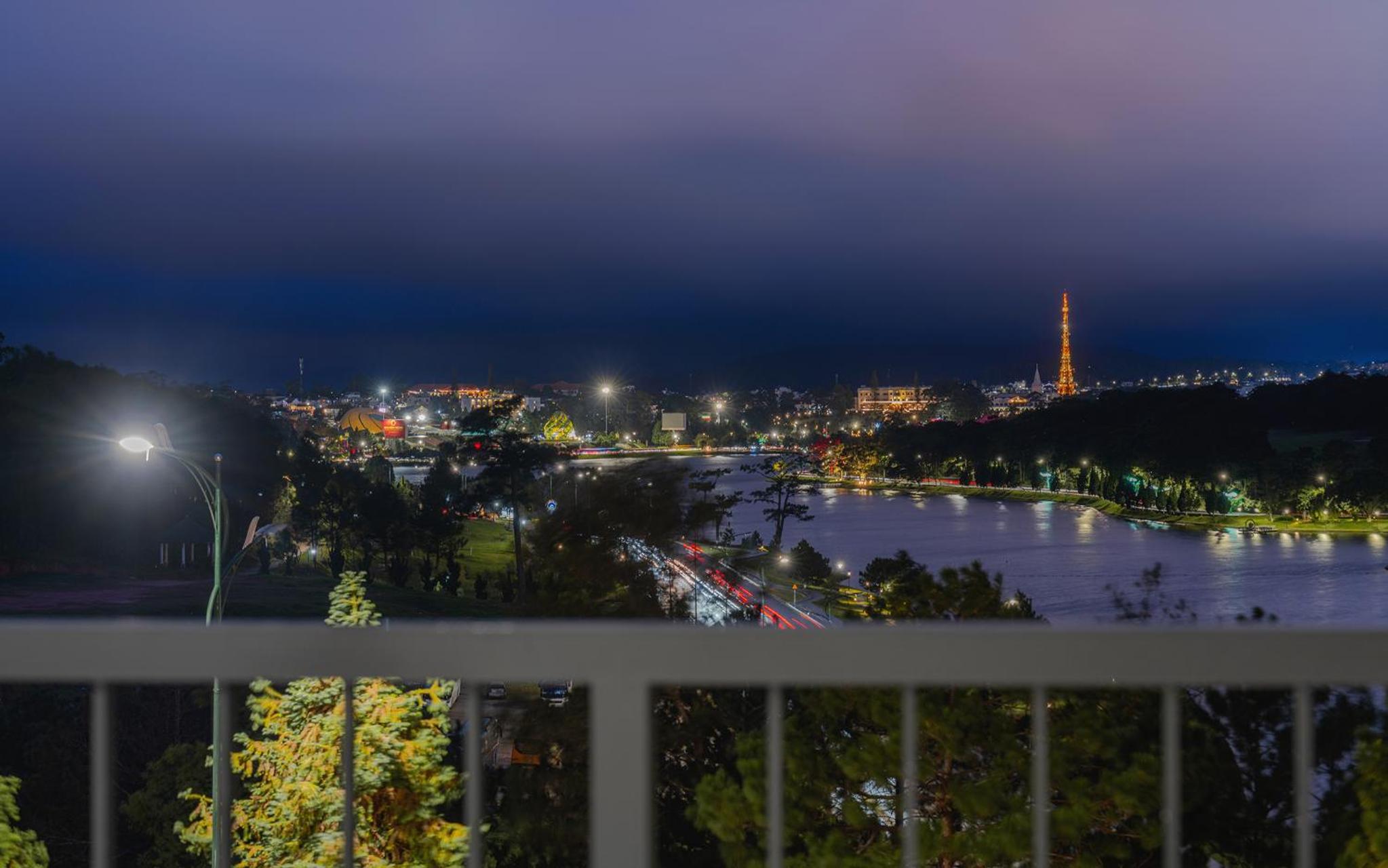 Scenery Hotel DaLat