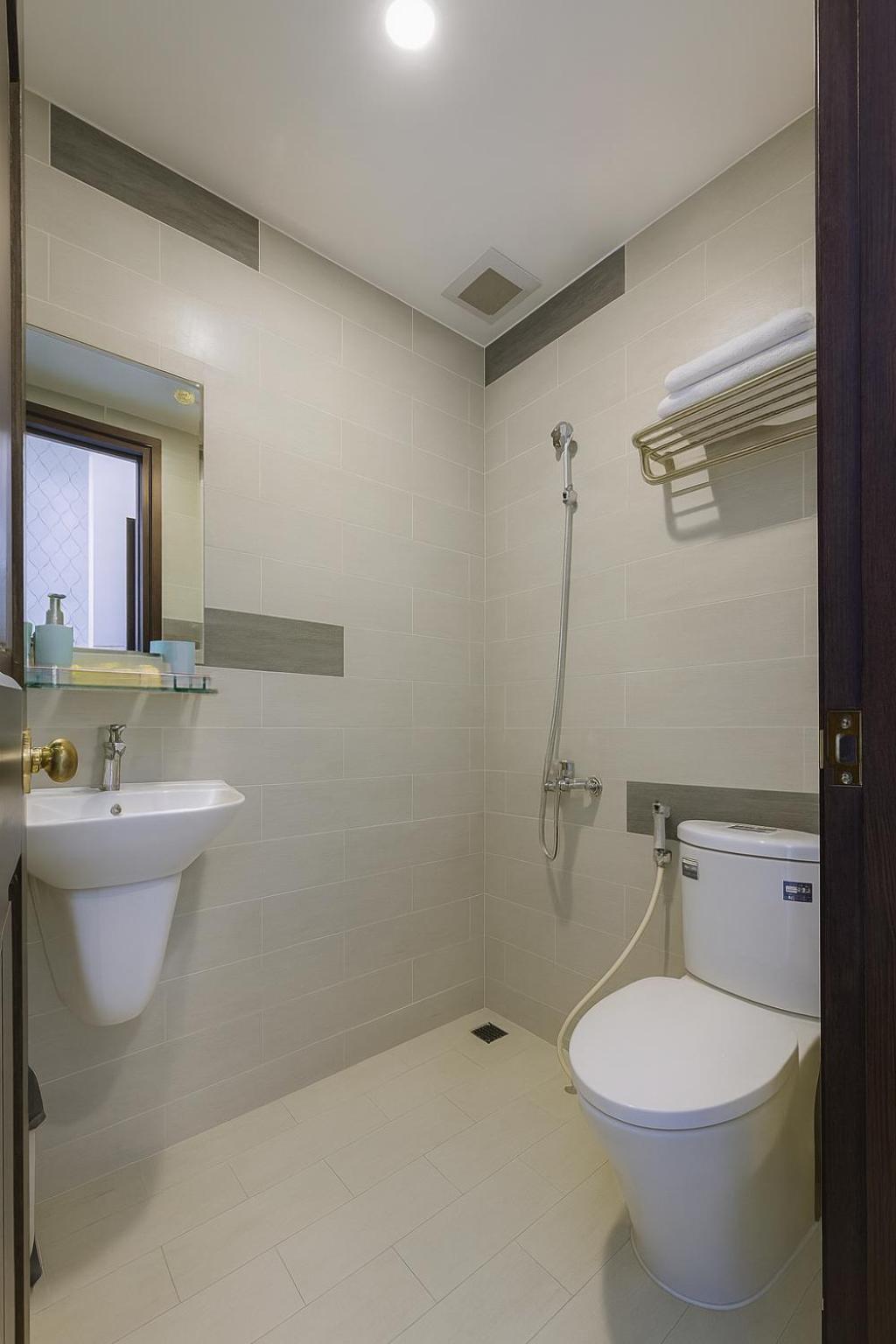 Thanh Downtown Hotel - Bước Chân Là Đến Chợ Đêm
