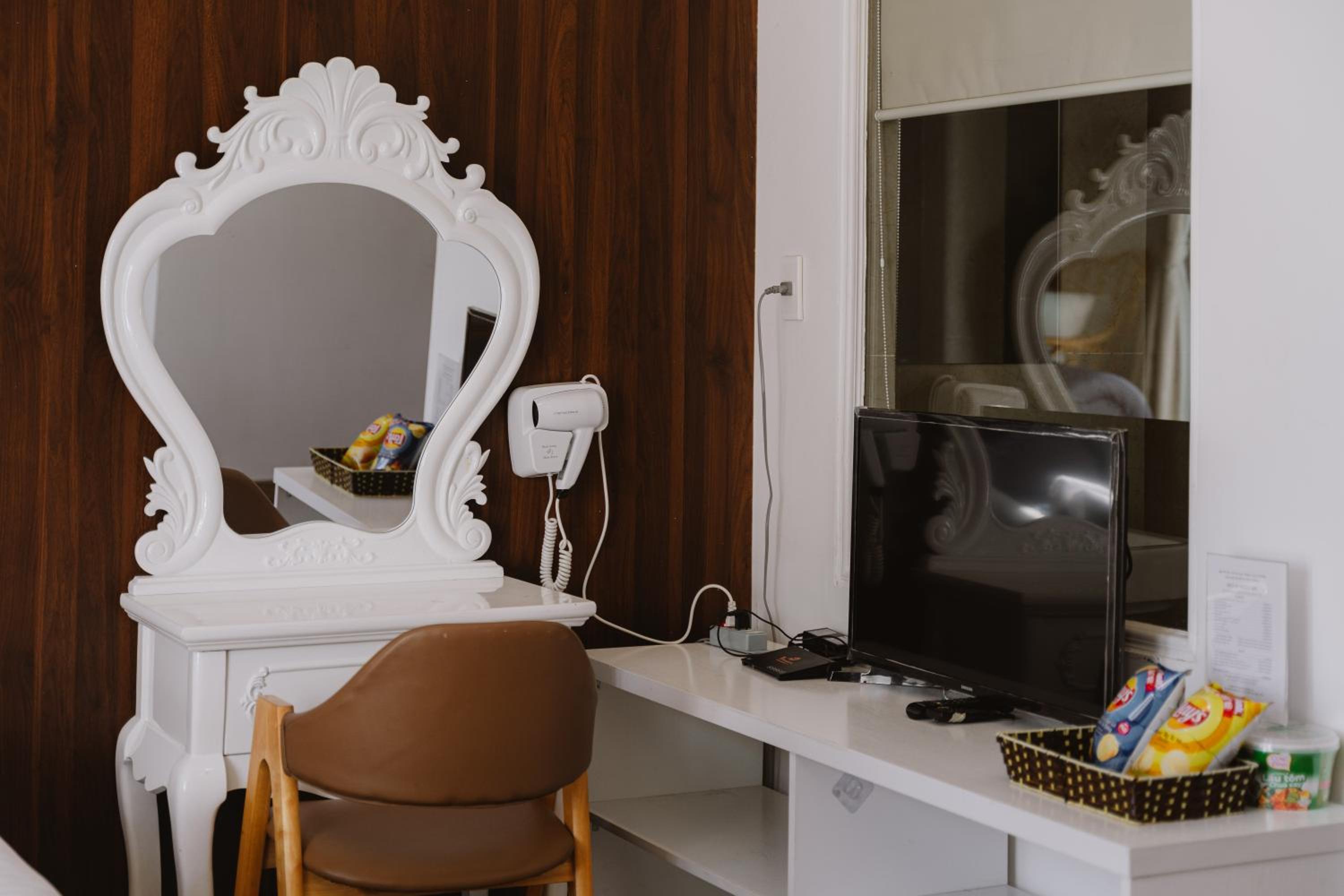 Ngàn Phố Studio & Love Hotel
