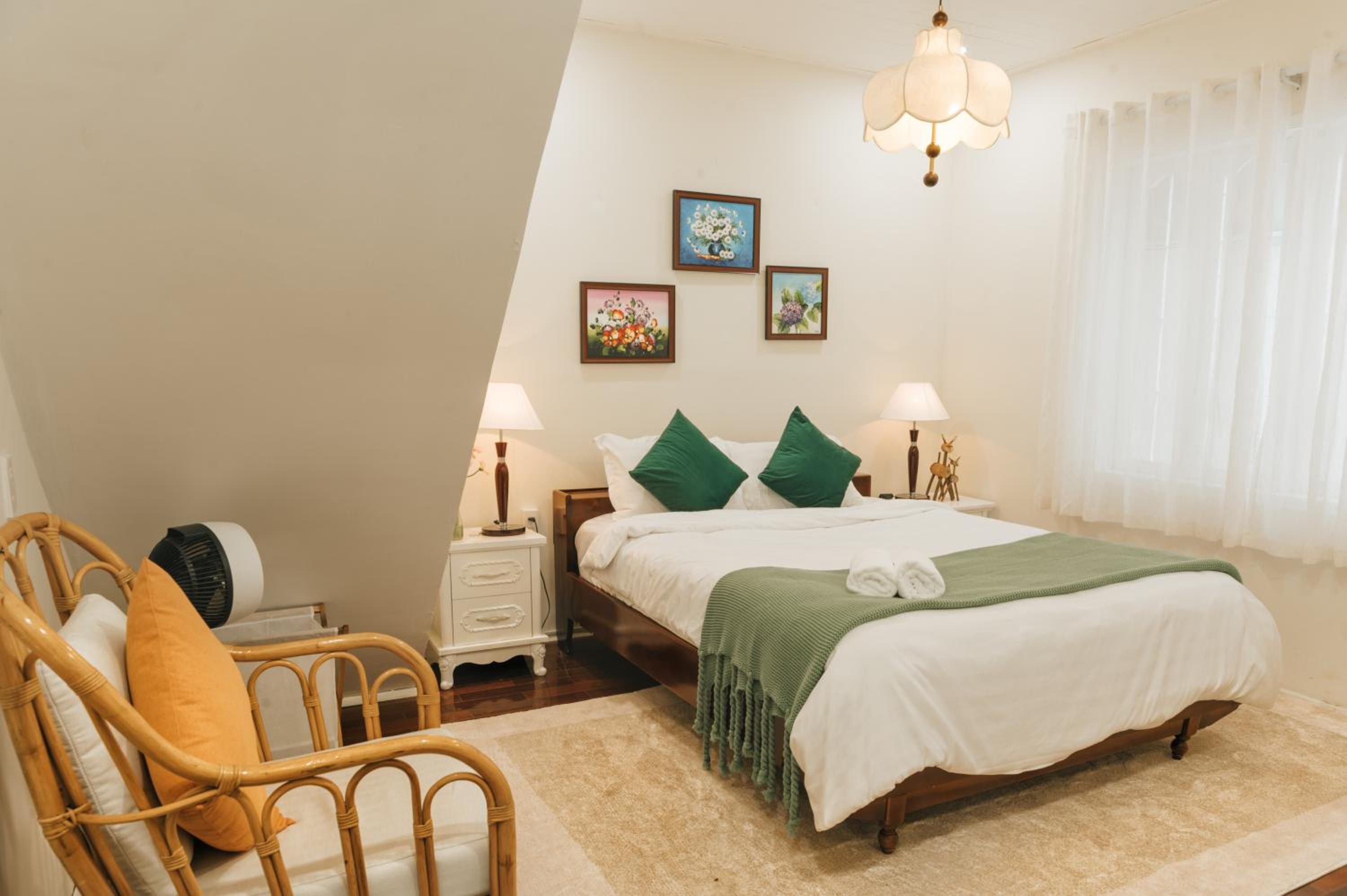 Ngàn Phố Studio & Love Hotel