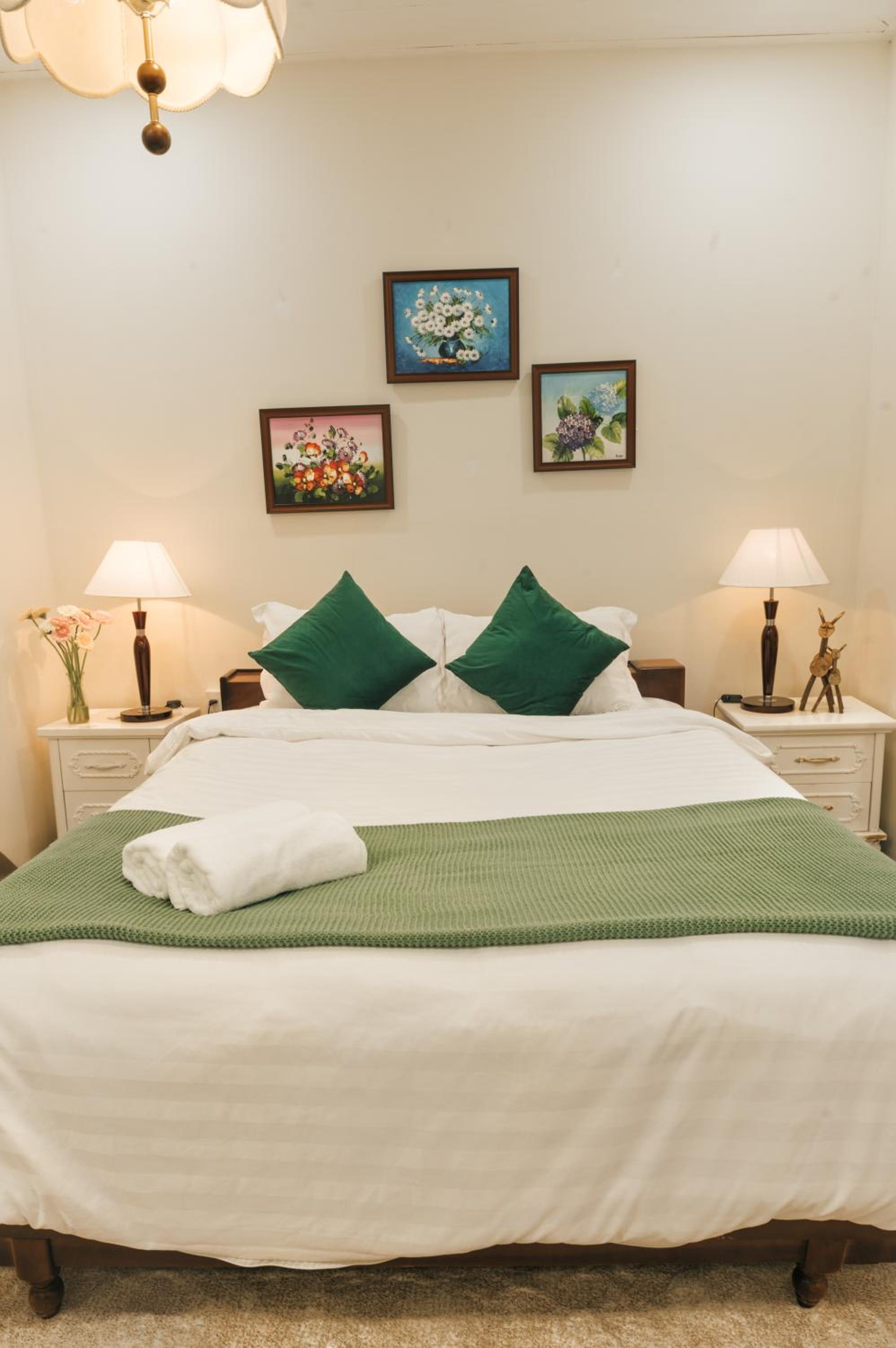 Ngàn Phố Studio & Love Hotel