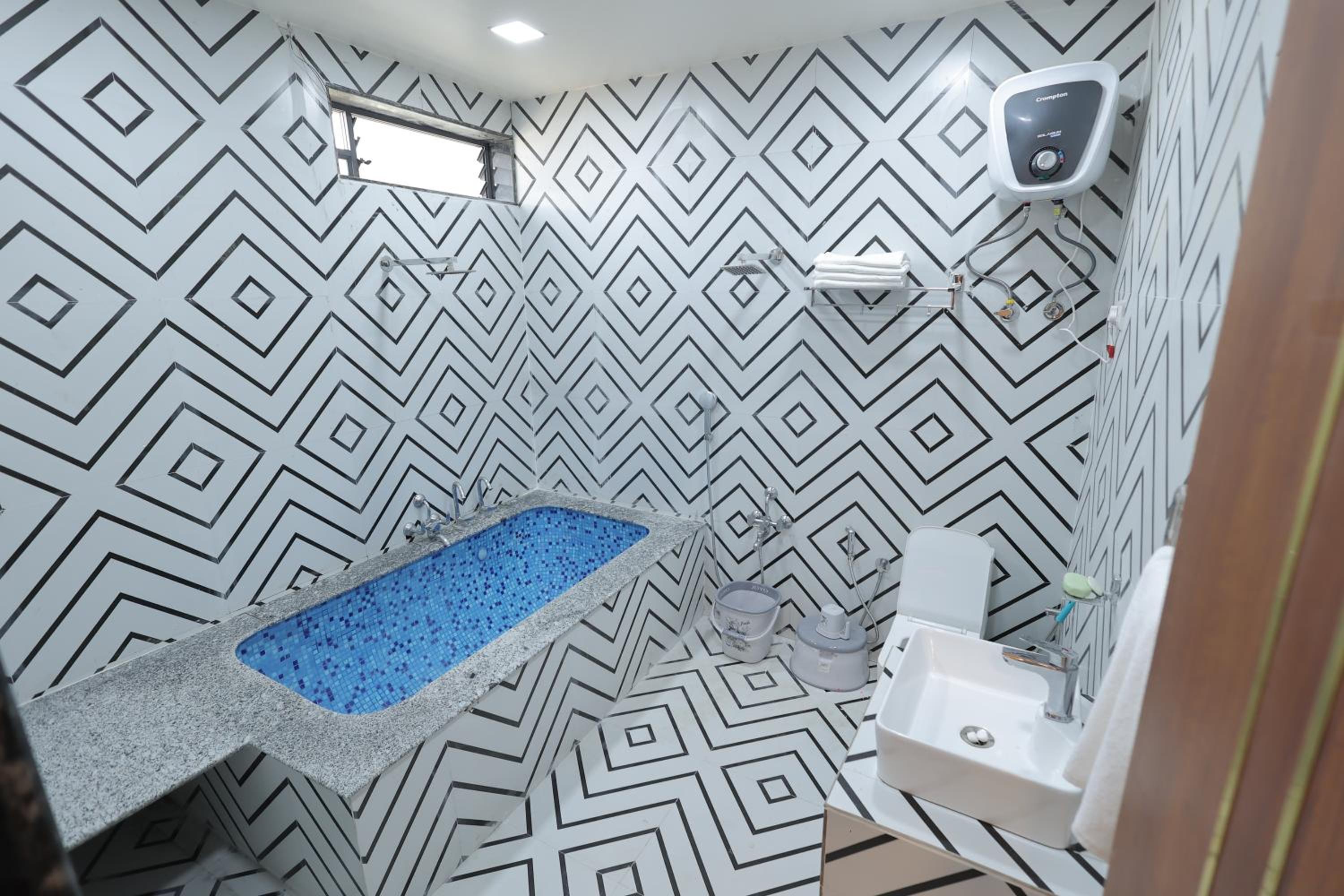 Bathroom with soaking tub