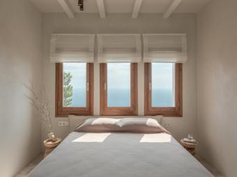 Om Living Pelion