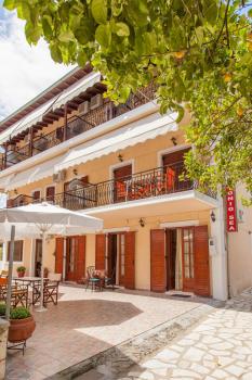 Hôtels avec parking à Mikros Gialos