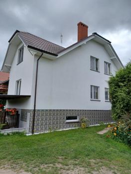 Hôtels avec jacuzzi à Zastań