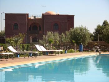 Hôtels avec piscine à Aït Ourir