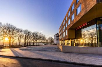 Hotels with parking à Bonn