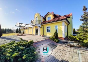 Hôtels avec piscine à Dorotowo