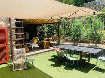 Hôtels avec piscine à Meyrargues