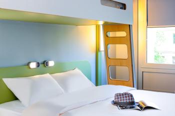 Hôtels à Courbevoie