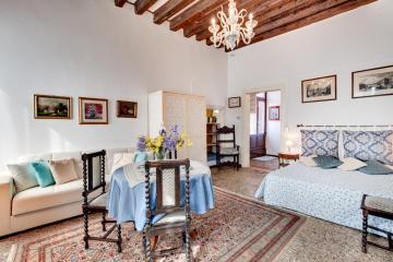 Ca' Badoer West Studio