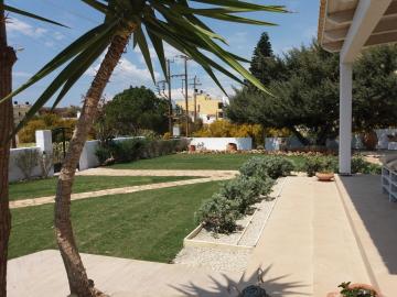 Villa Kedros