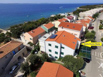 Apartments Anita Punta Skala