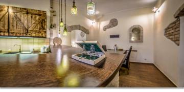 Wine Cellar Boutique Apartment
