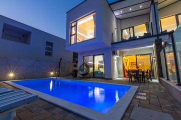 Villa DEANO 2