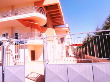 Dimitrios Apartments