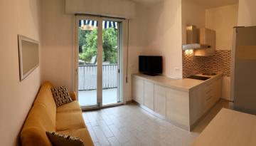 Appartamento NUOVO RISTRUTTURATO SULLA SPIAGGIA/ ON THE BEACH